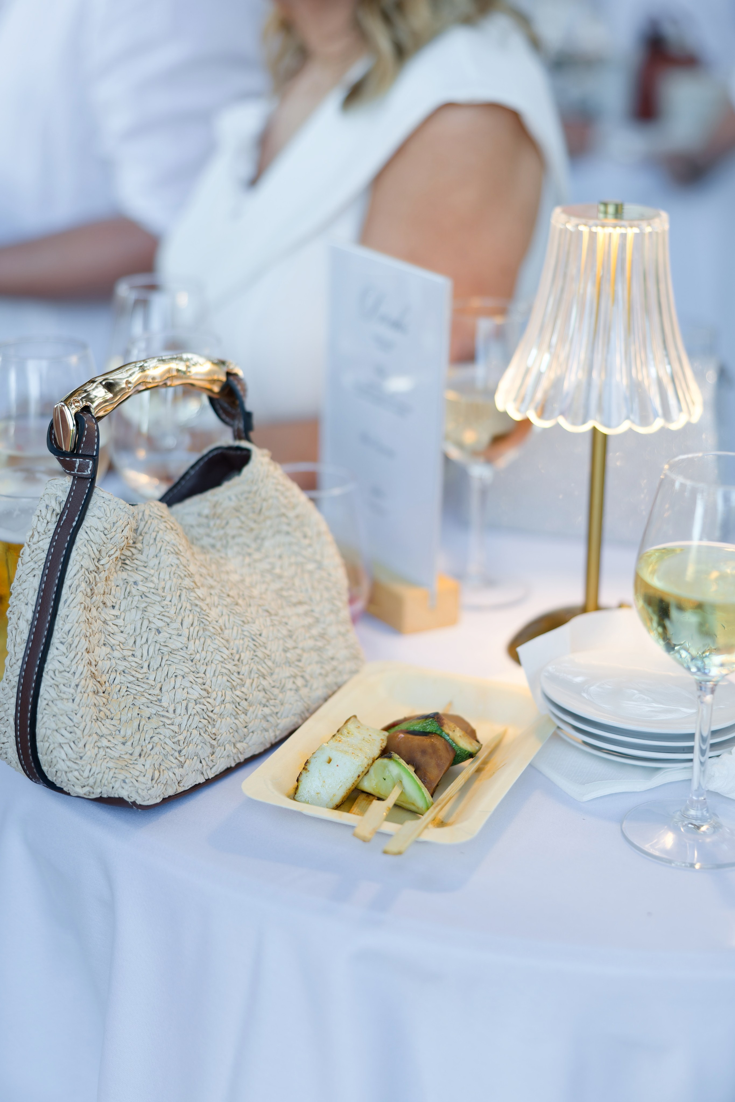 Welcome dinner at Château l’Hospitalet. Destination Wedding Photographer — Nikita Burtsev