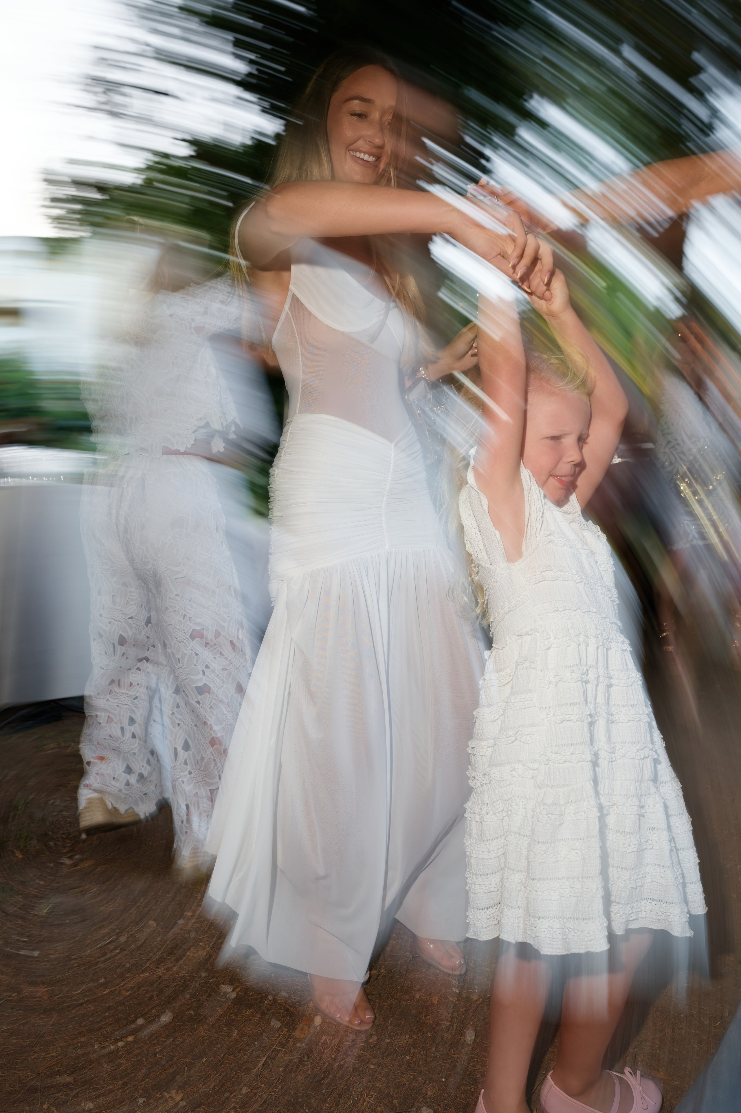 Welcome dinner at Château l’Hospitalet. Destination Wedding Photographer — Nikita Burtsev