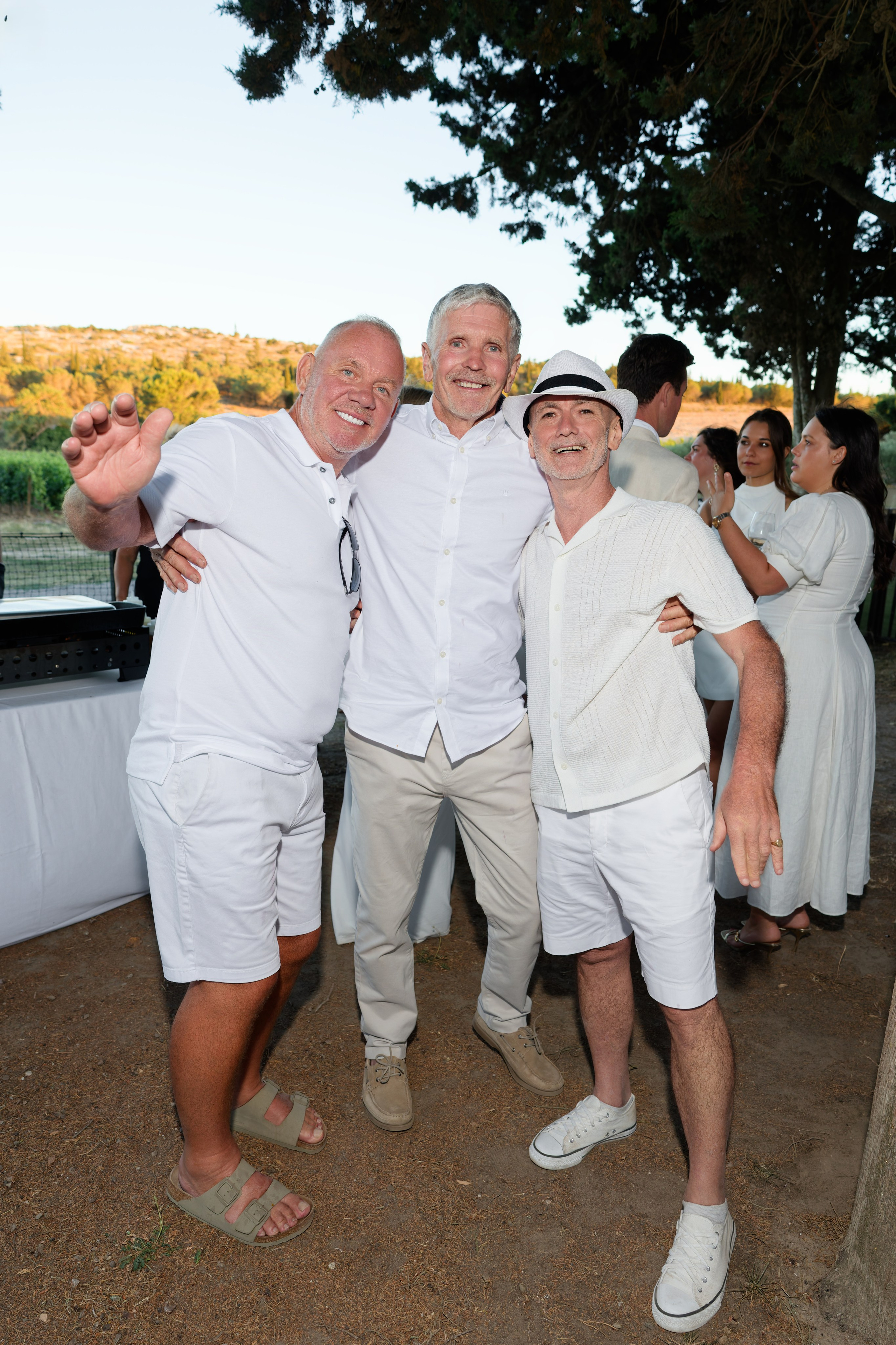 Welcome dinner at Château l’Hospitalet. Destination Wedding Photographer — Nikita Burtsev