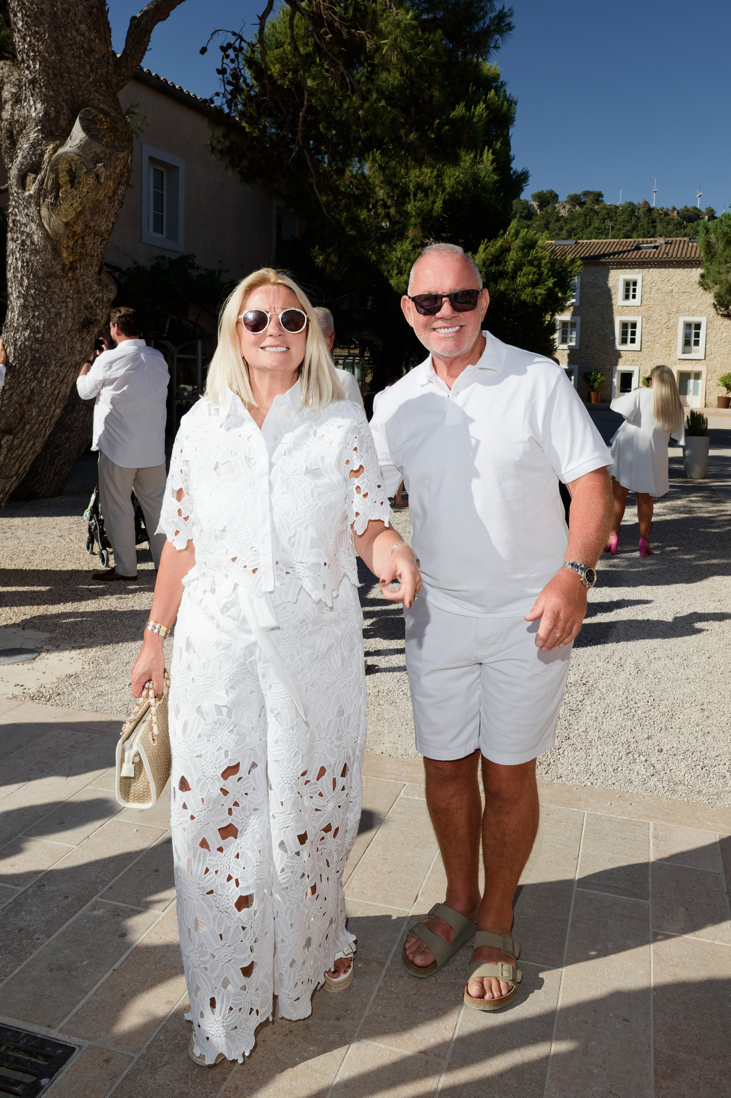 Welcome dinner at Château l’Hospitalet. Destination Wedding Photographer — Nikita Burtsev
