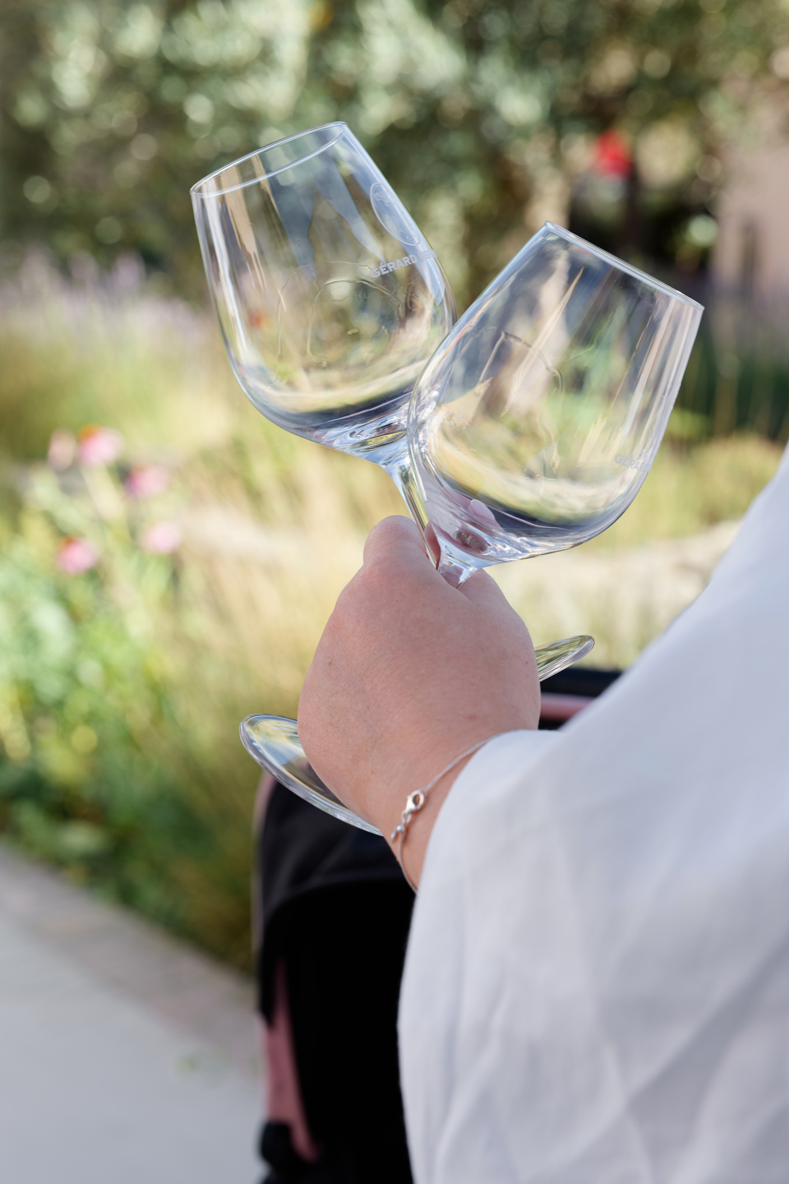 Welcome dinner at Château l’Hospitalet. Destination Wedding Photographer — Nikita Burtsev