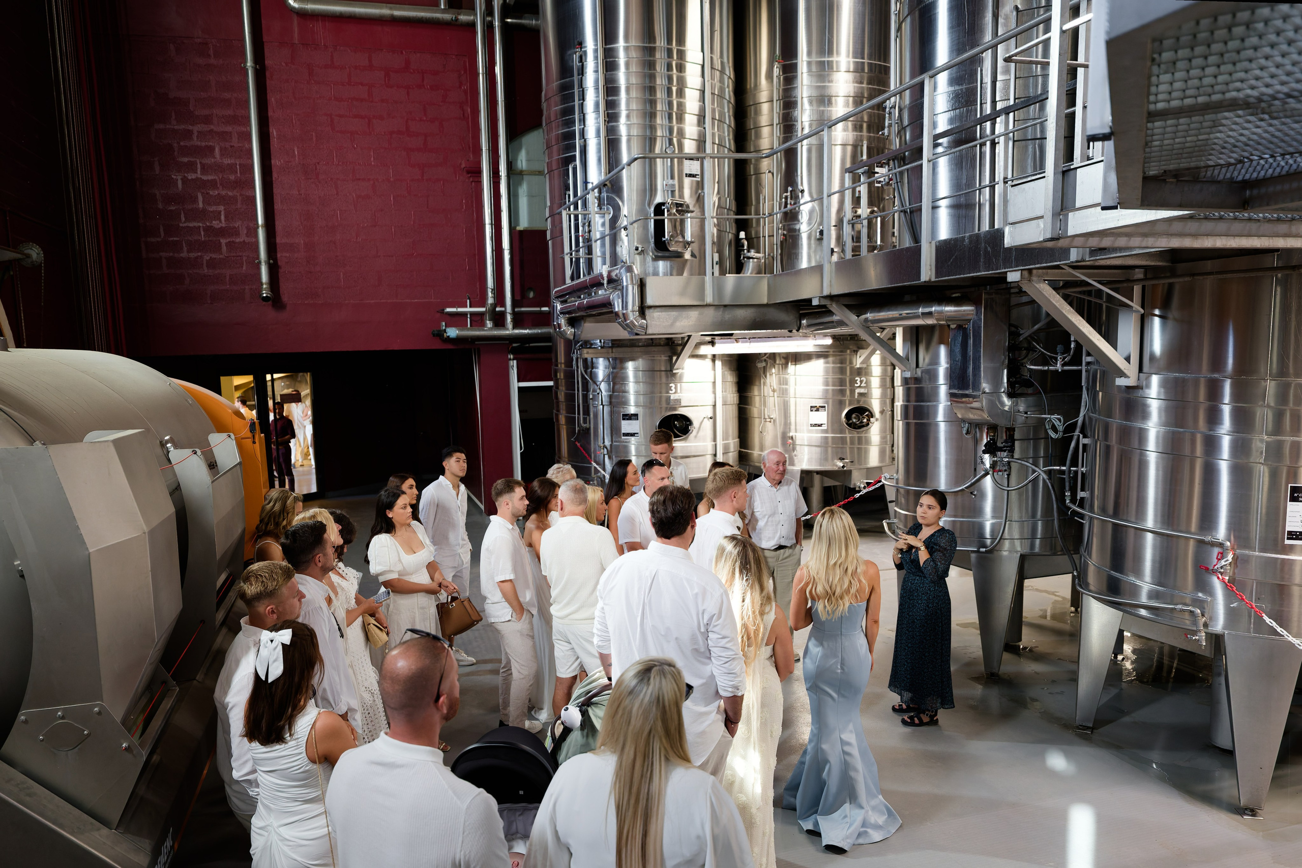 Welcome dinner at Château l’Hospitalet. Destination Wedding Photographer — Nikita Burtsev