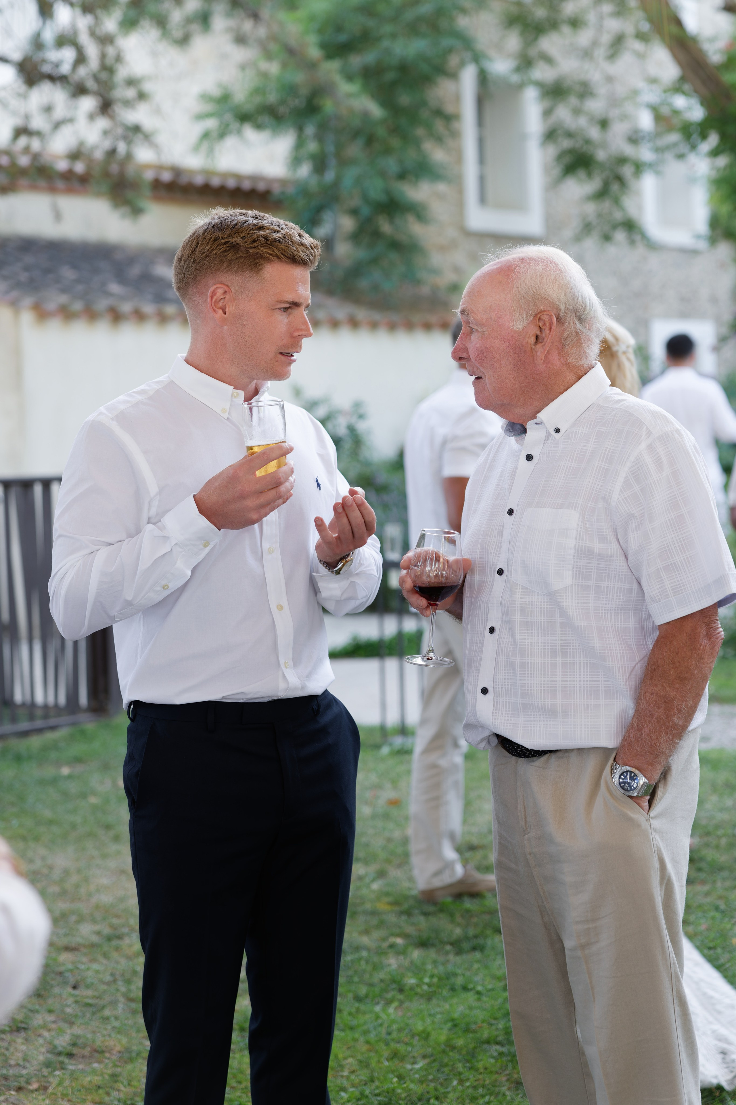 Welcome dinner at Château l’Hospitalet. Destination Wedding Photographer — Nikita Burtsev