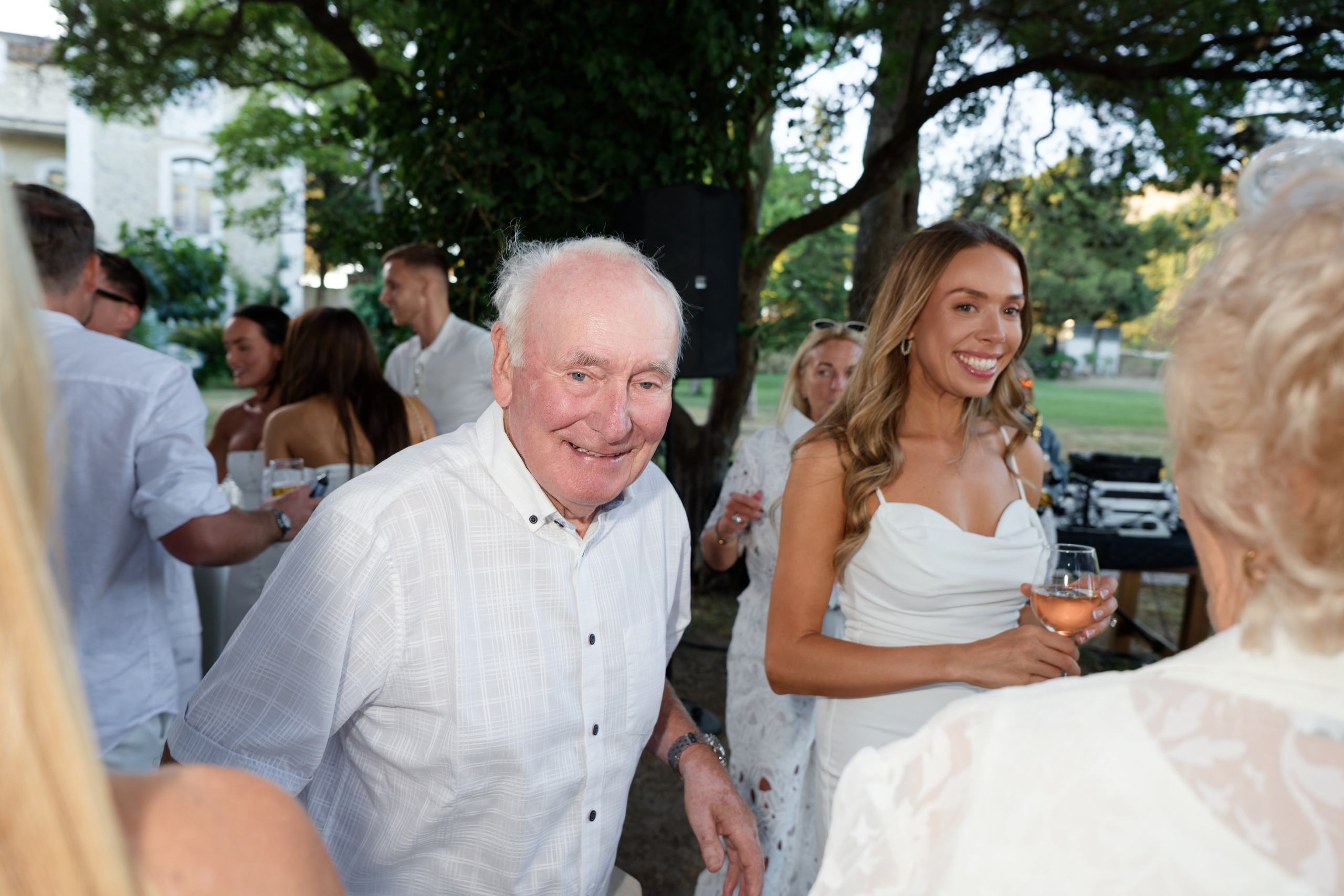 Welcome dinner at Château l’Hospitalet. Destination Wedding Photographer — Nikita Burtsev