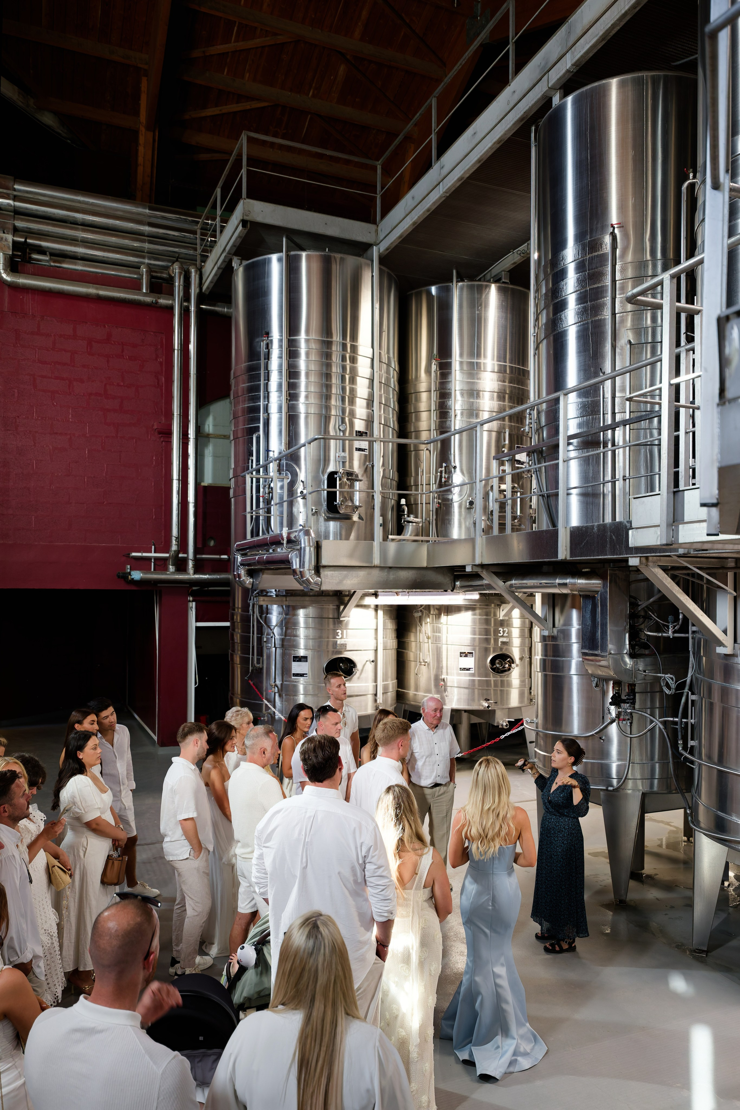 Welcome dinner at Château l’Hospitalet. Destination Wedding Photographer — Nikita Burtsev