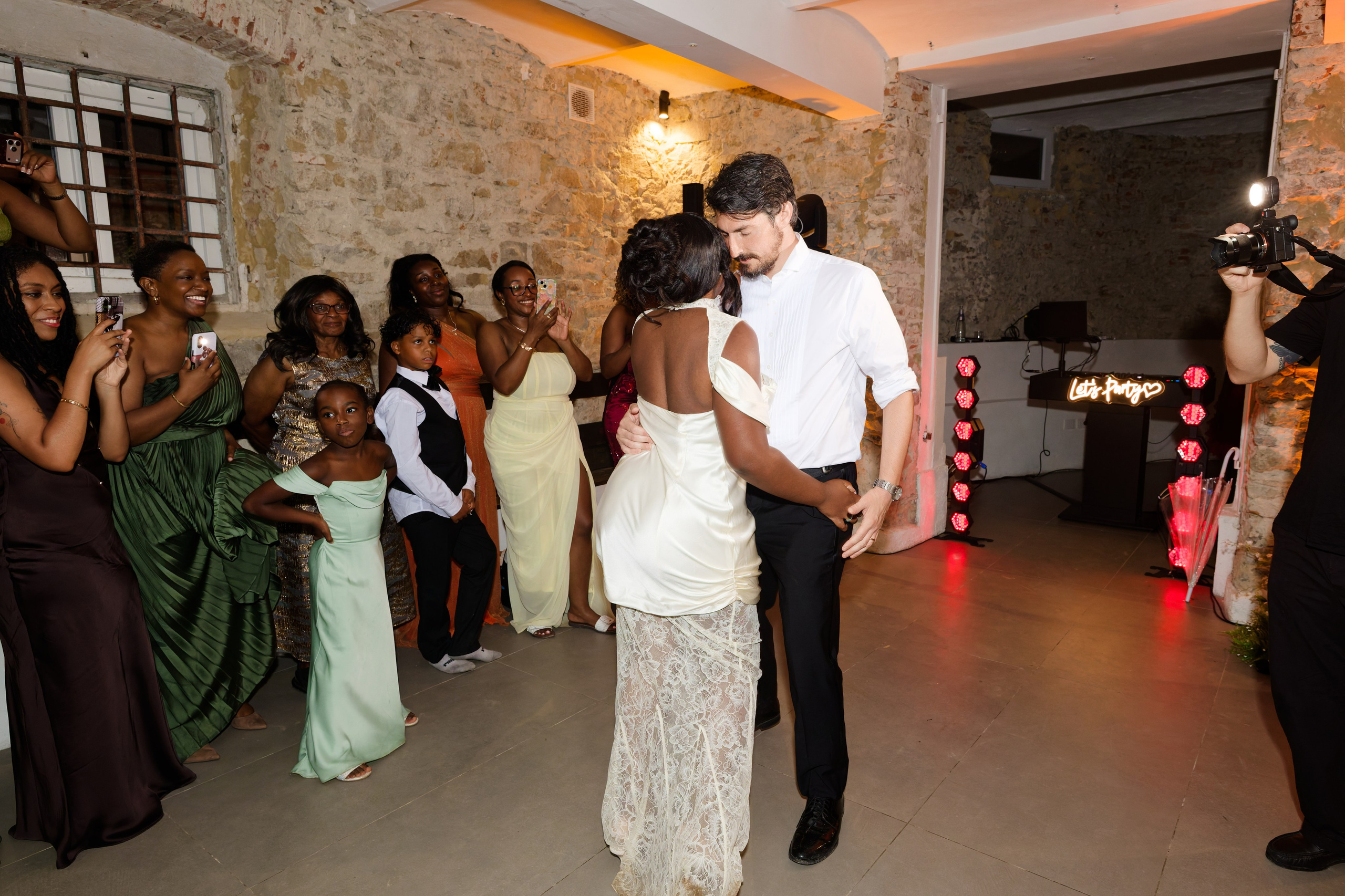 Wedding at Villa Merlo Nero, Florence, Italy. Destination Wedding Photographer — Nikita Burtsev