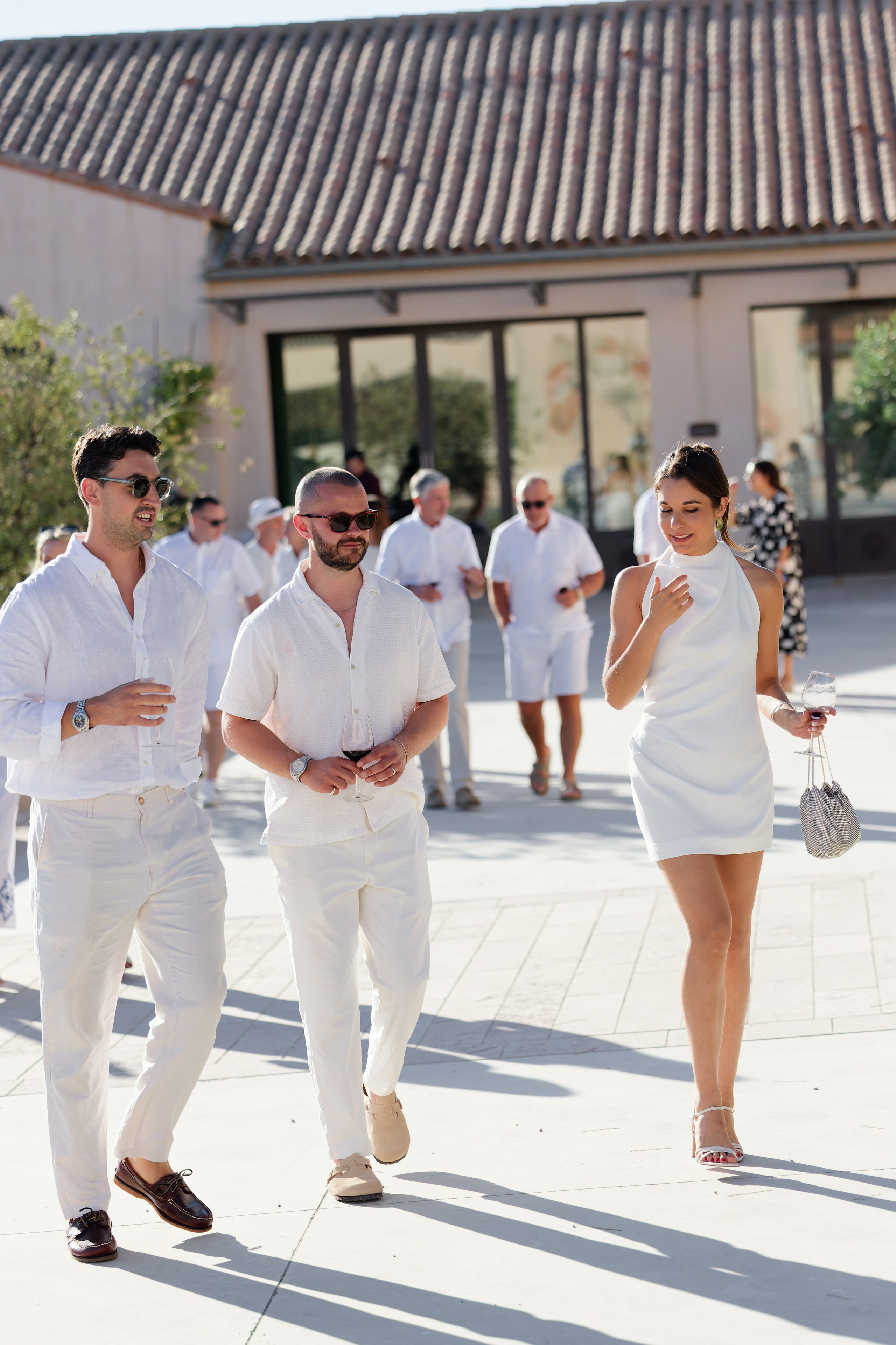 Welcome dinner at Château l’Hospitalet. Destination Wedding Photographer — Nikita Burtsev