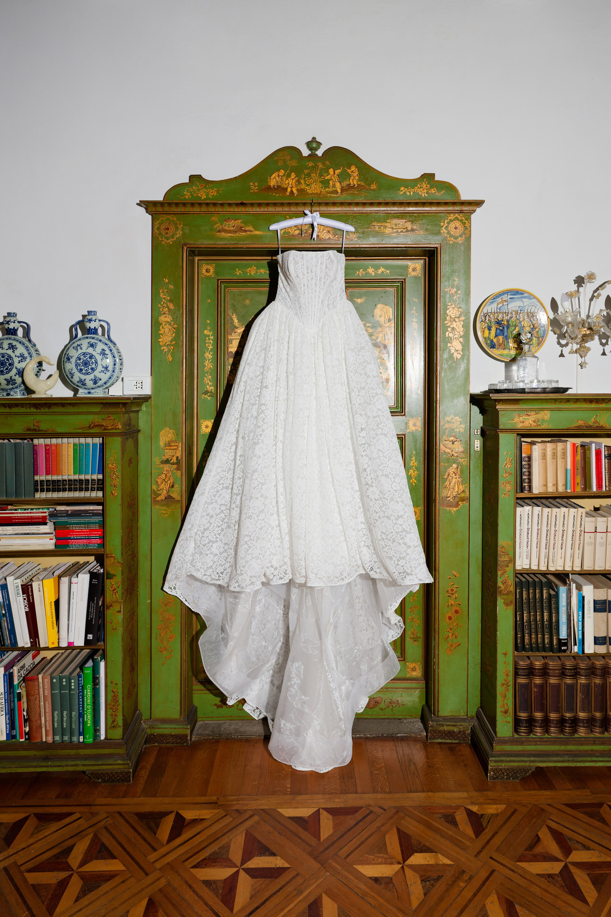 Wedding at Villa Merlo Nero, Florence, Italy. Destination Wedding Photographer — Nikita Burtsev