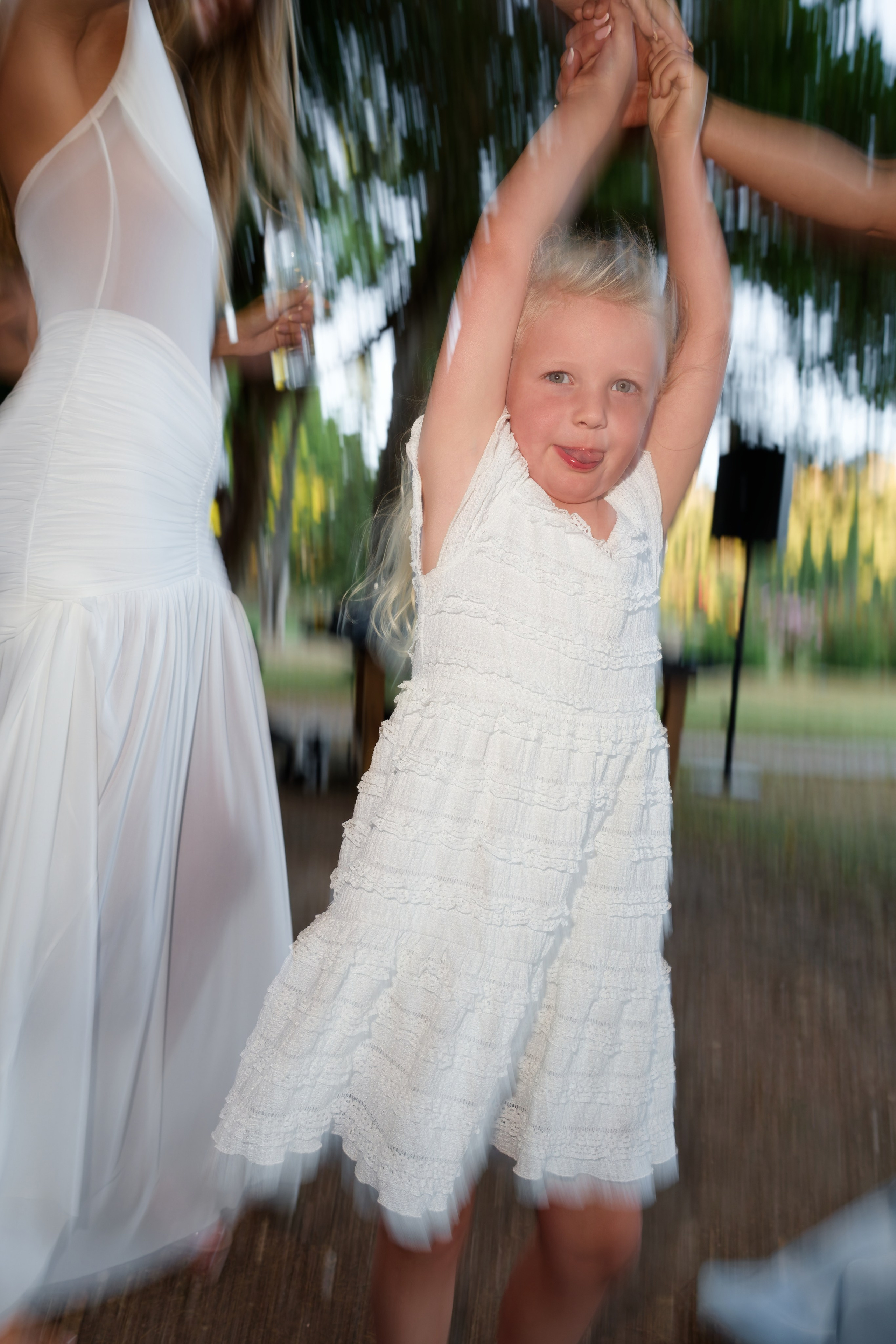 Welcome dinner at Château l’Hospitalet. Destination Wedding Photographer — Nikita Burtsev