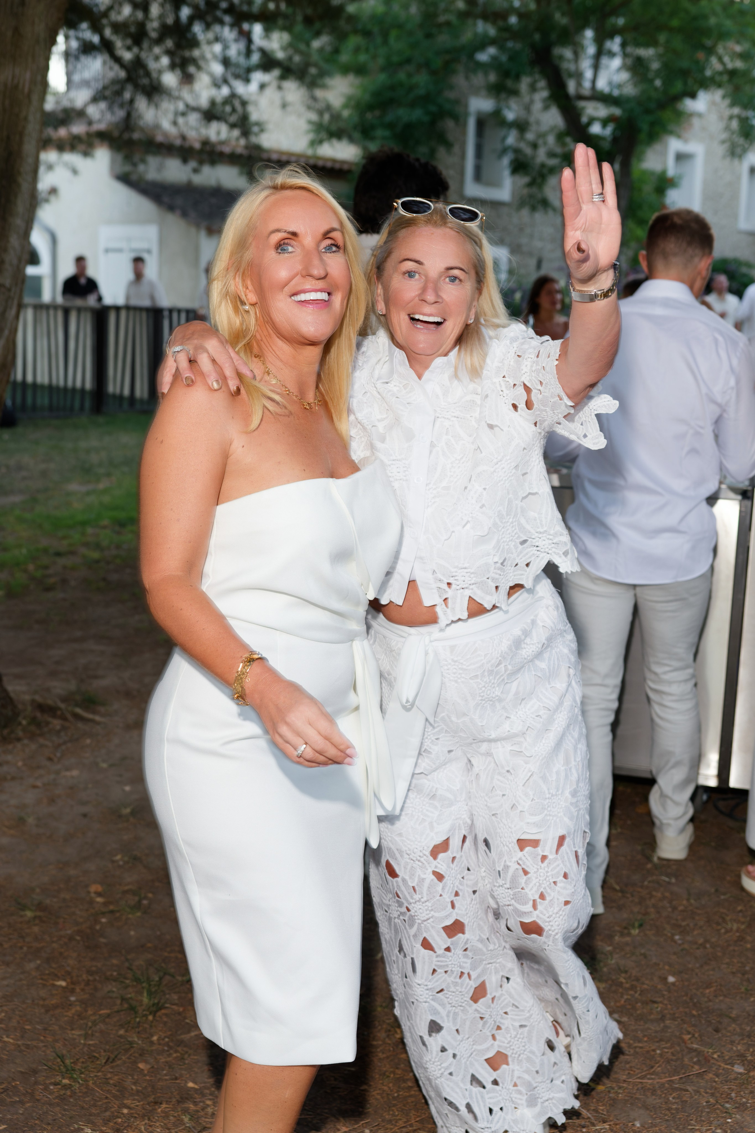 Welcome dinner at Château l’Hospitalet. Destination Wedding Photographer — Nikita Burtsev