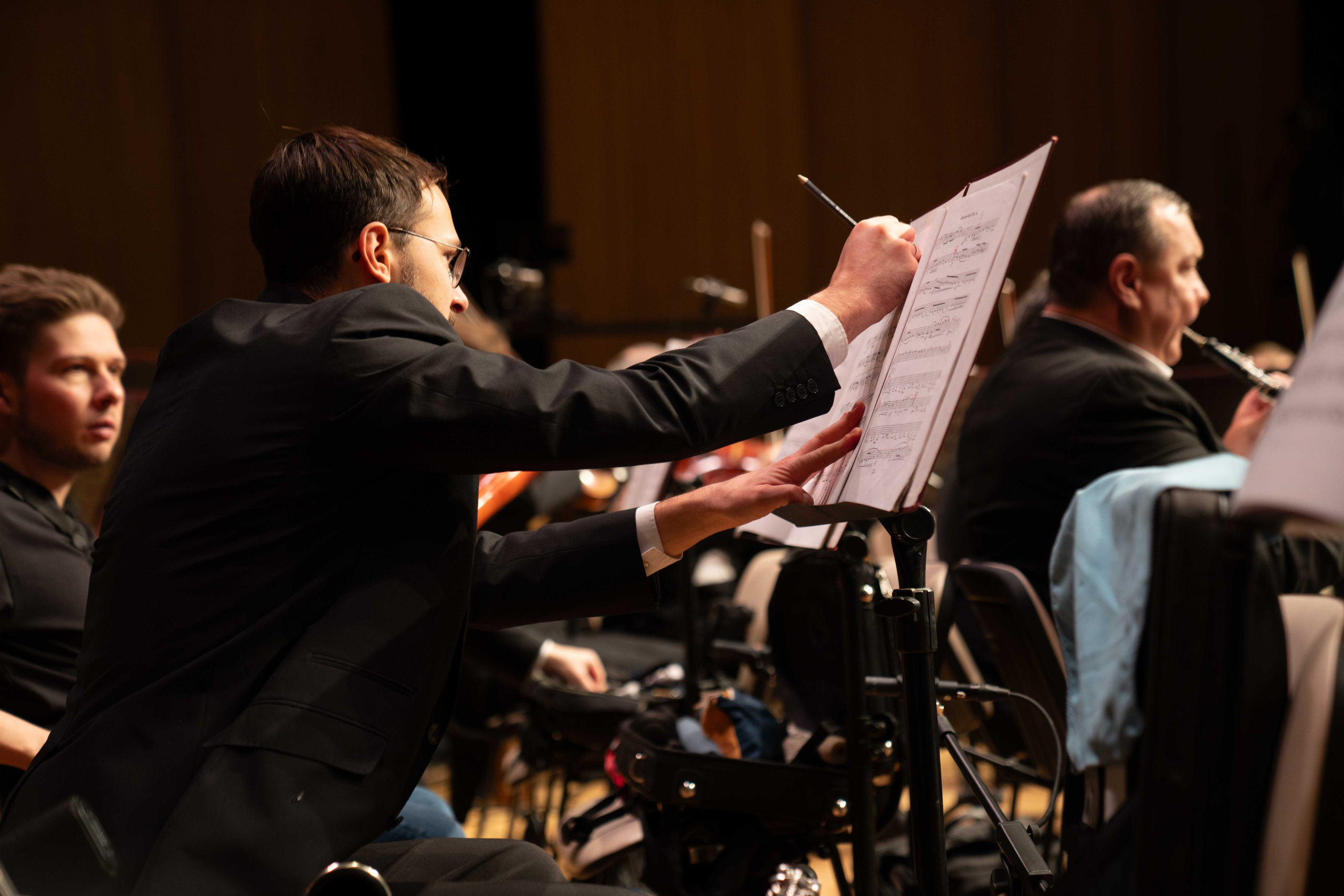 The Tchaikovsky Academic Grand Symphony Orchestra in Baku. Wedding&Event photographer Ismail Rzayev in Baku