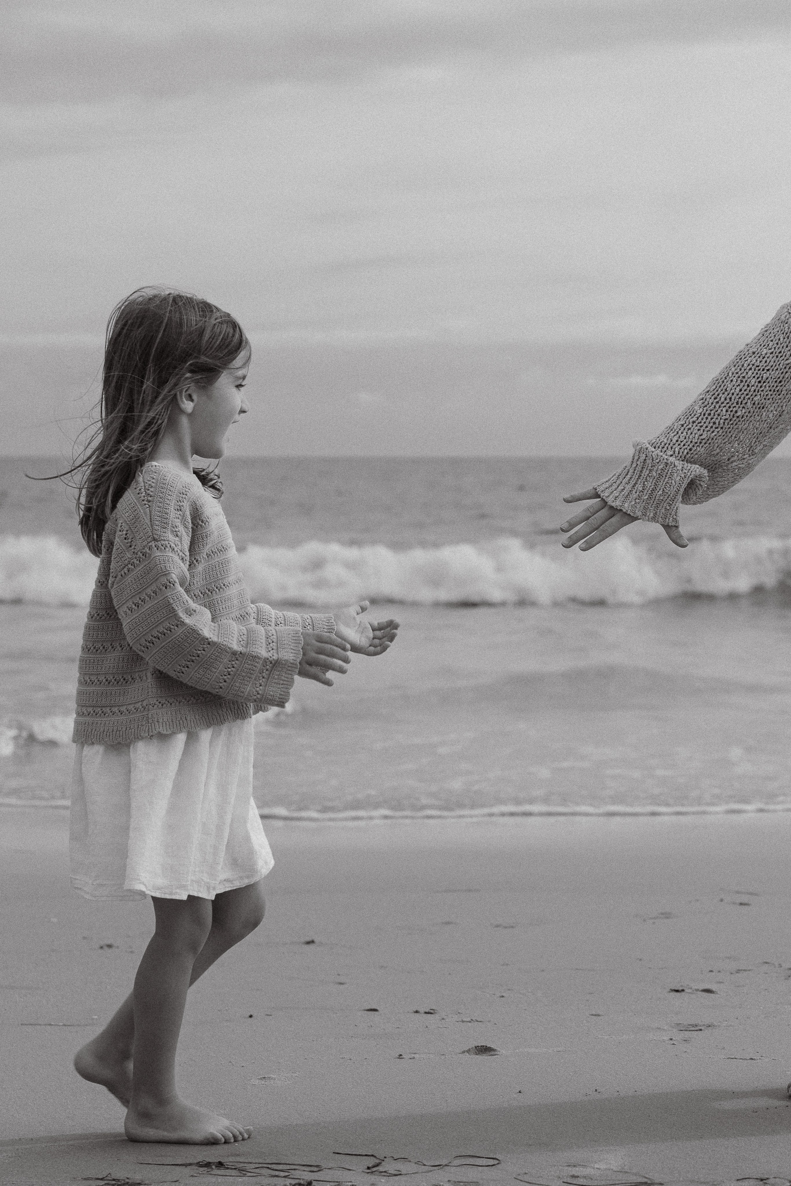 Memorable the Beach Day. Portrait, family, maternity & wedding photography & videography in SoCal Kseni Vibe