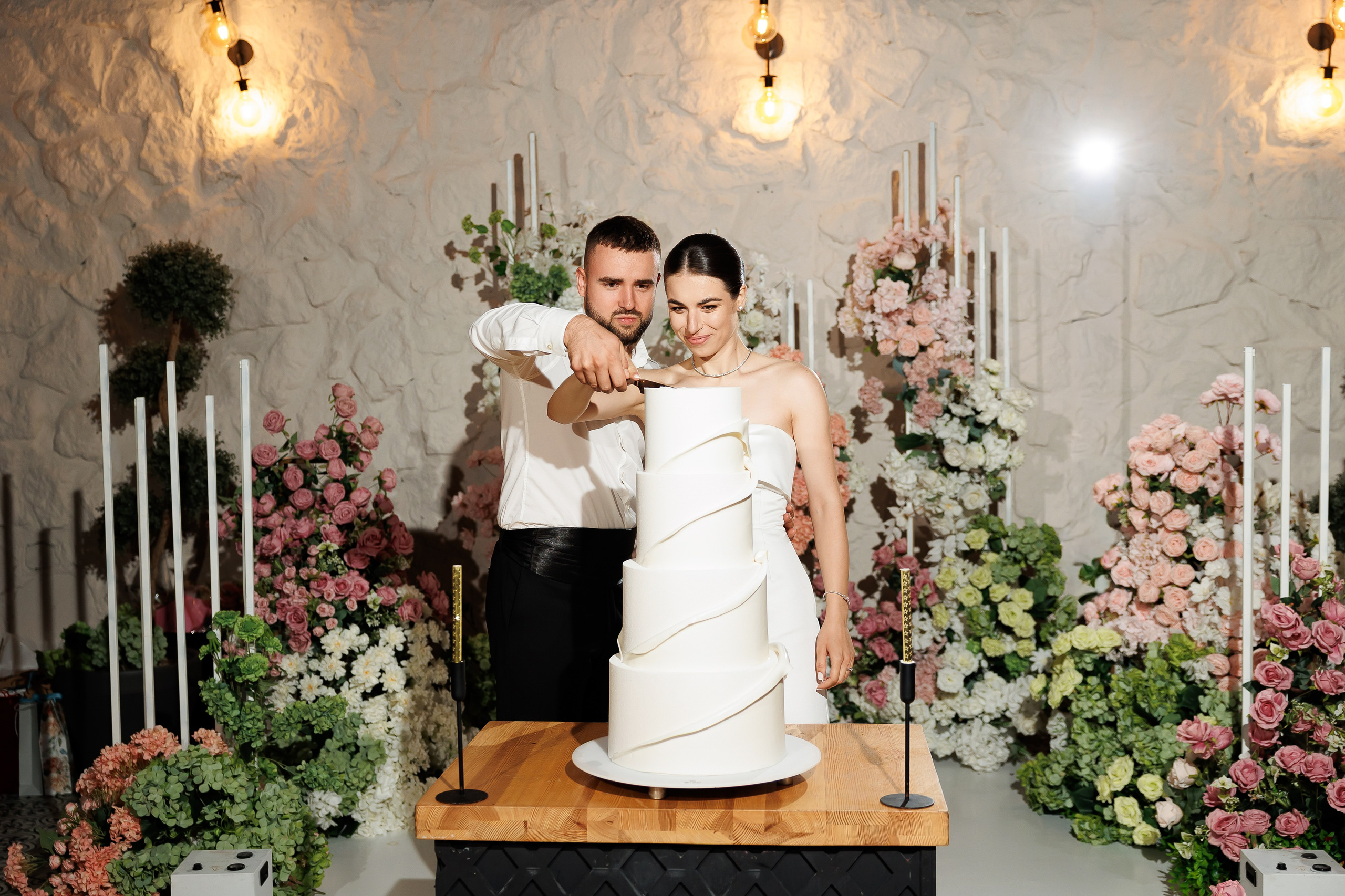 Gabriel & Evelina — Lago — Wedding Day. Servicii Foto și Video 067188353