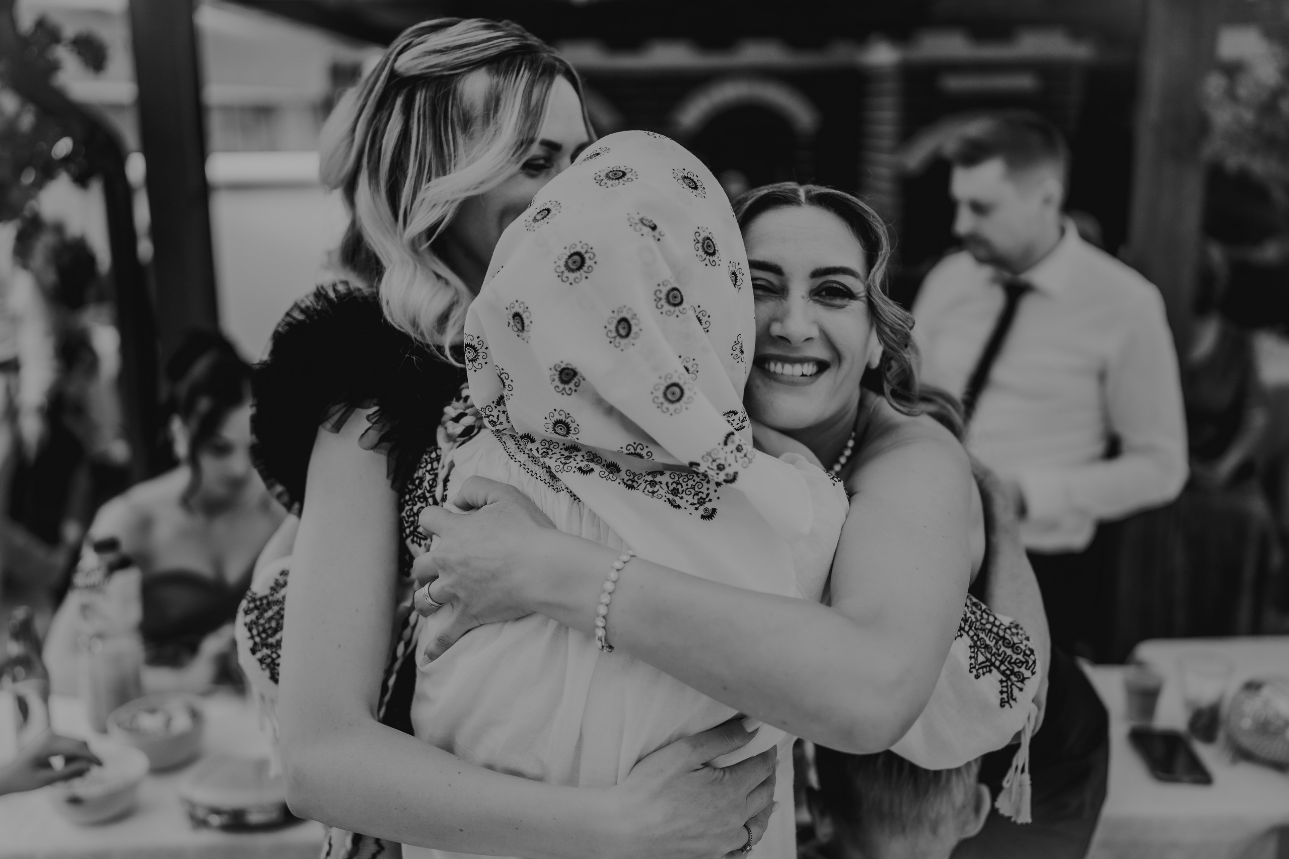 Mihai & Daniela. Fotograf nuntă Bistrița | Fotograf botez & evenimente — Happy Weddings