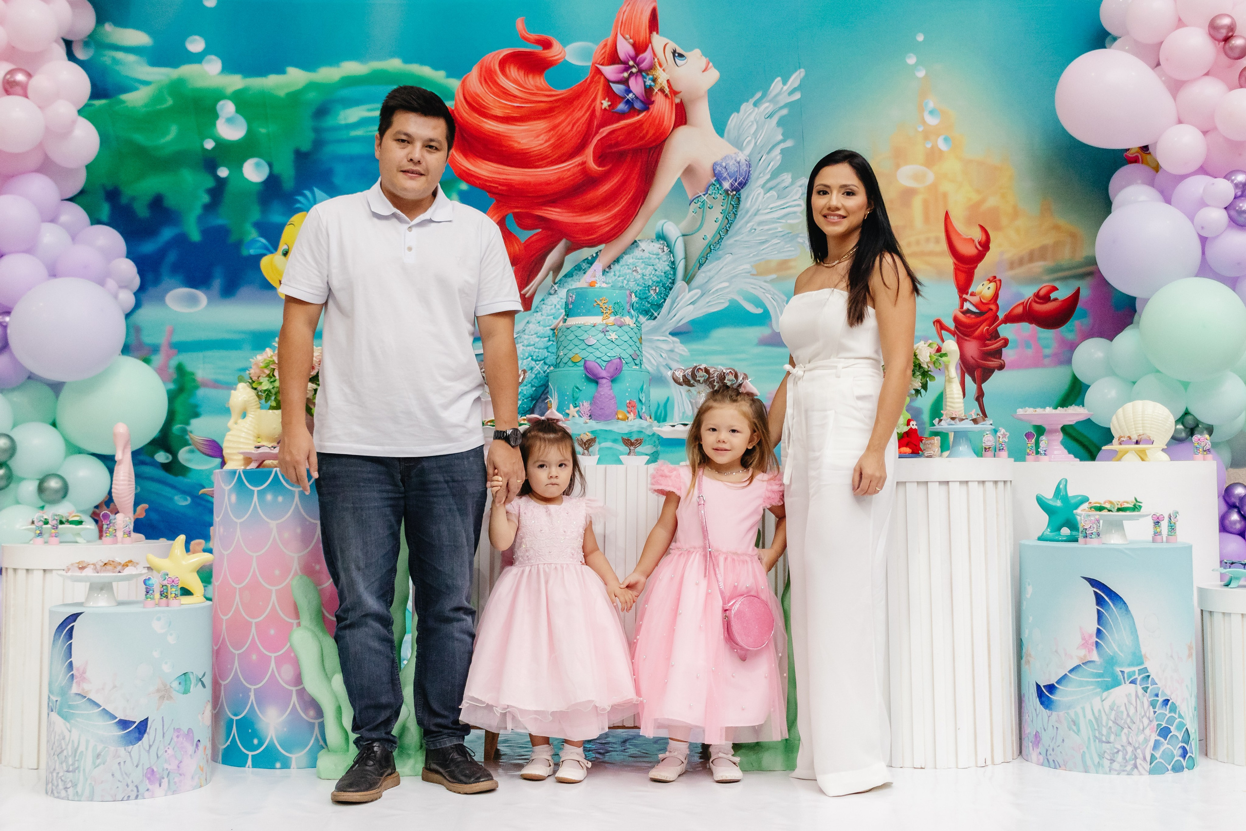 Alice — Aniversário 4 anos. Principal