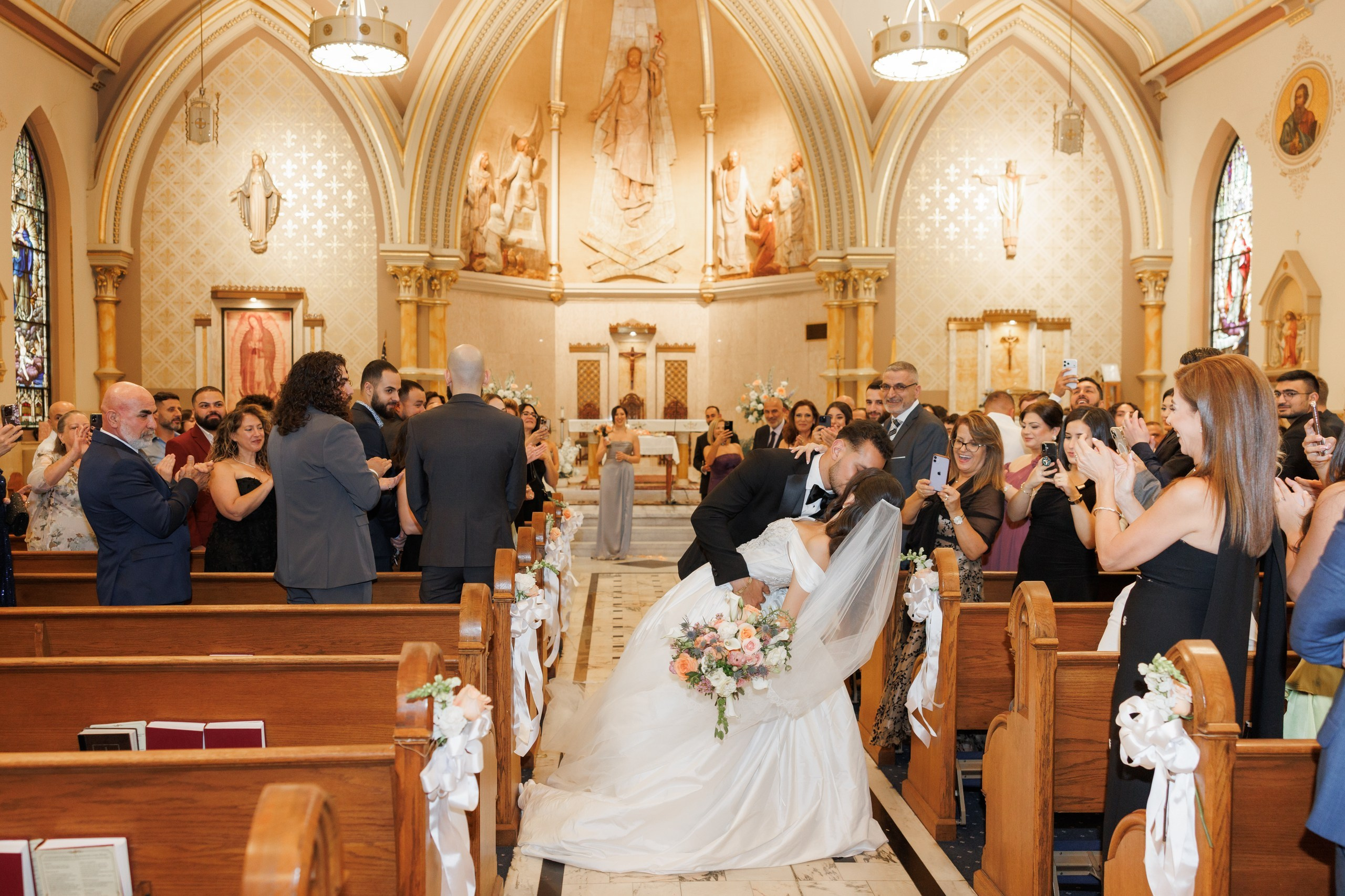 Jewel and Geovany. Wedding Photo & Video