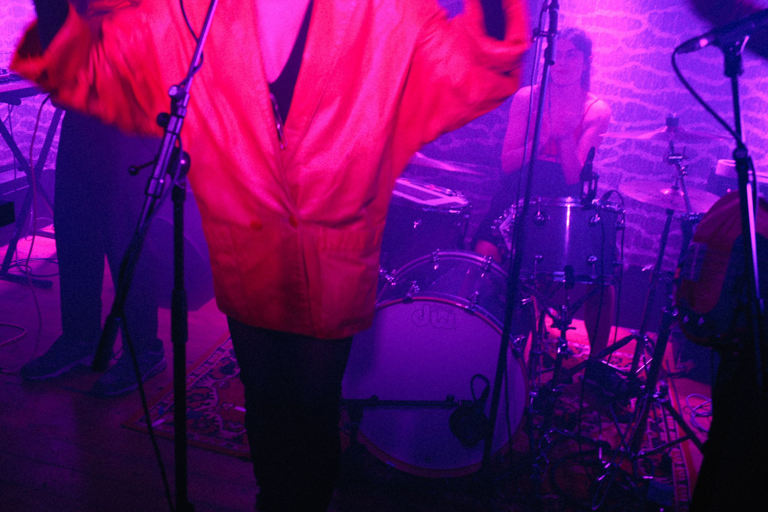 Visual services for musicians in Barcelona — portraits, reels, concerts, and album covers. Marina Kálcheva — Photographer & Visual Artist in Barcelona