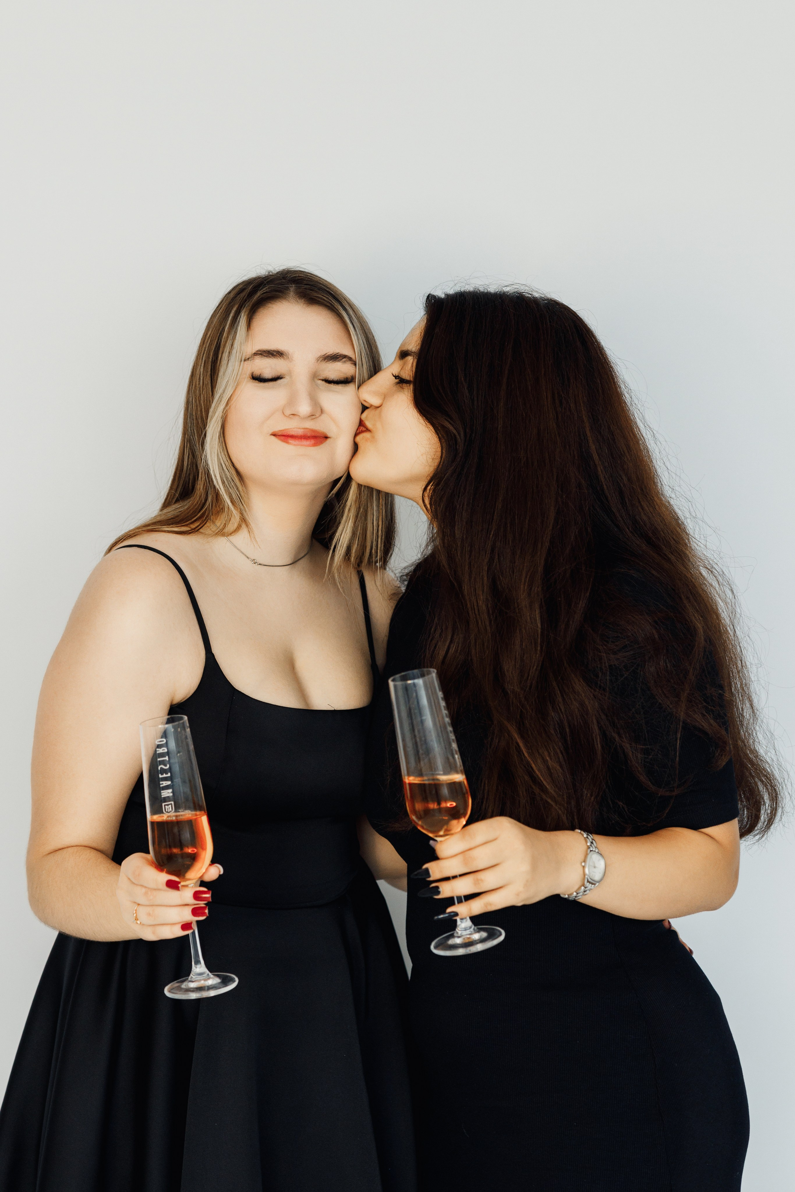 Iriana 18. Fotograful evenimentului tău