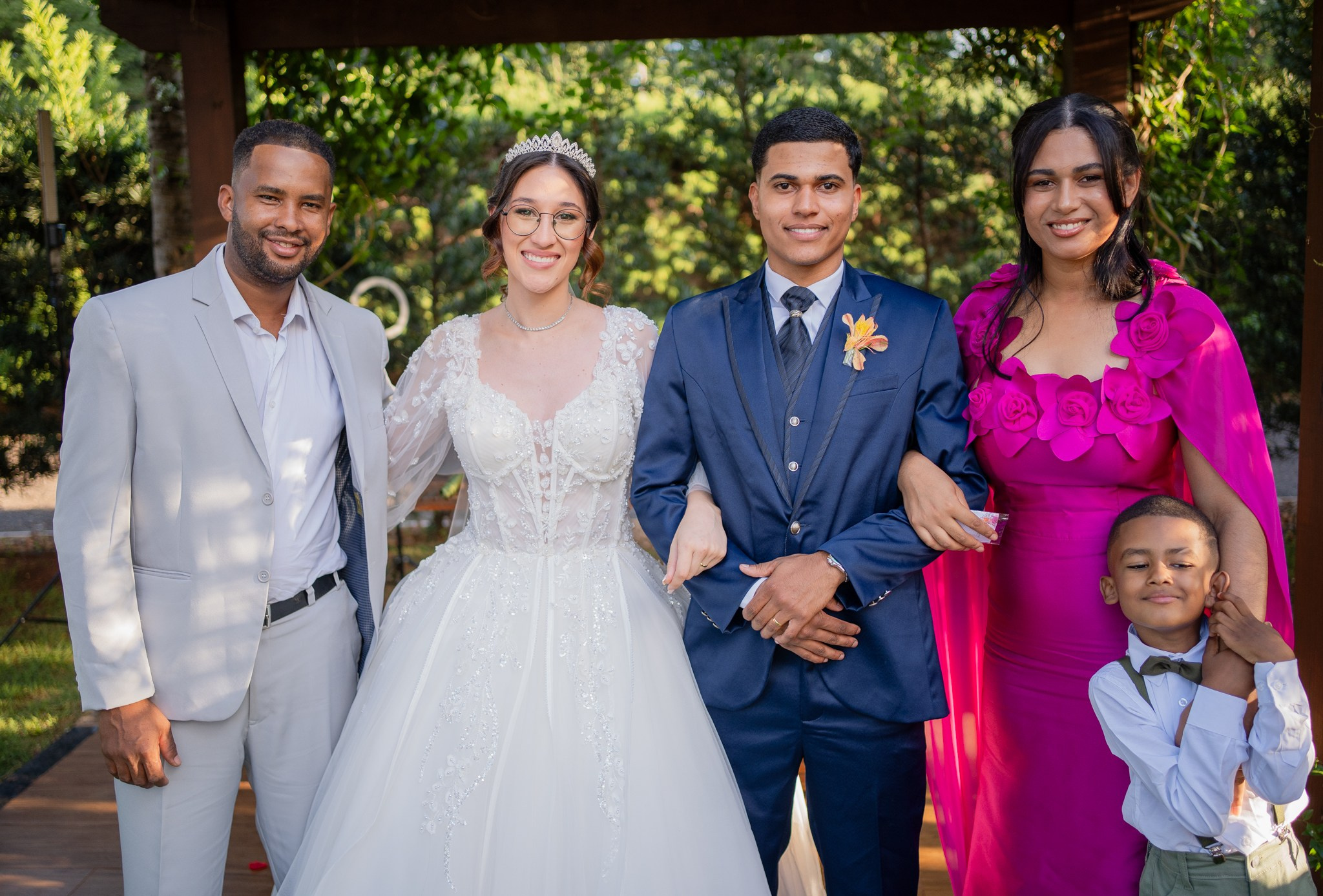 Larissa & Vinicius — Espaço Faveral / Aararaquara. Robson Colaço