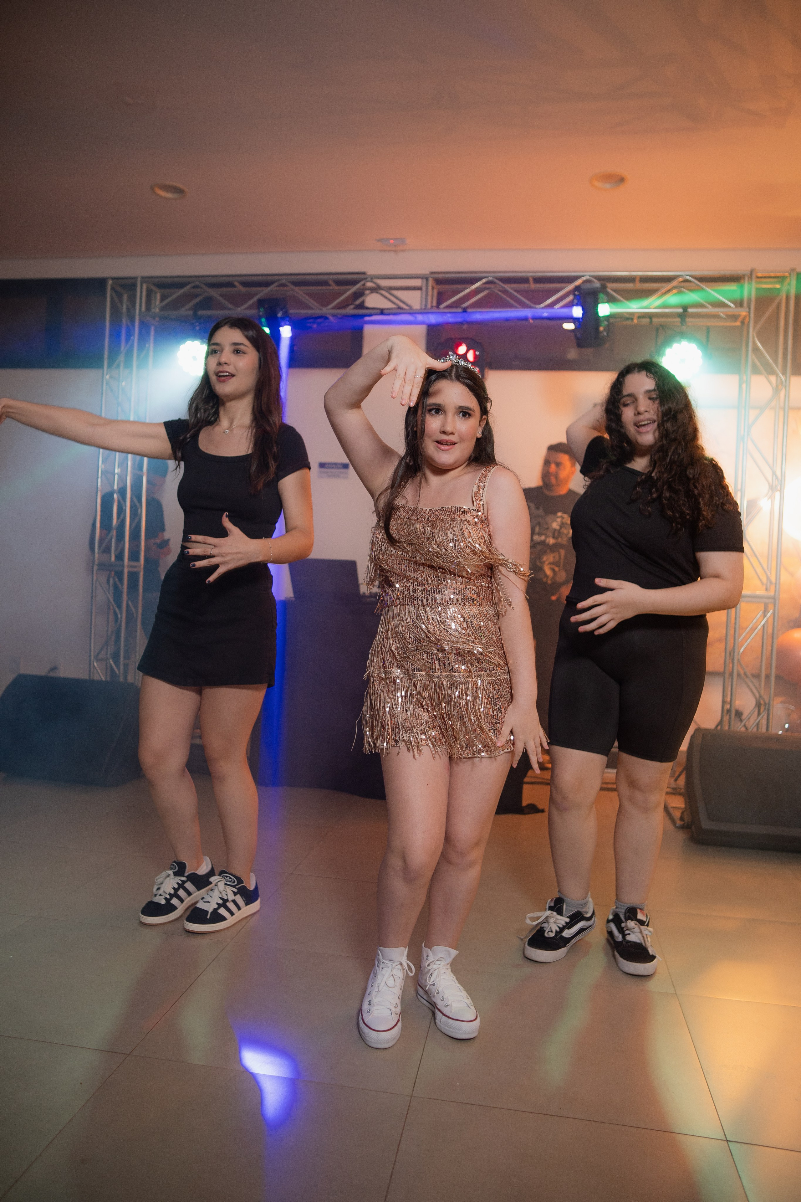 Maria Laura — Villa de León / Bauru SP. Robson Colaço
