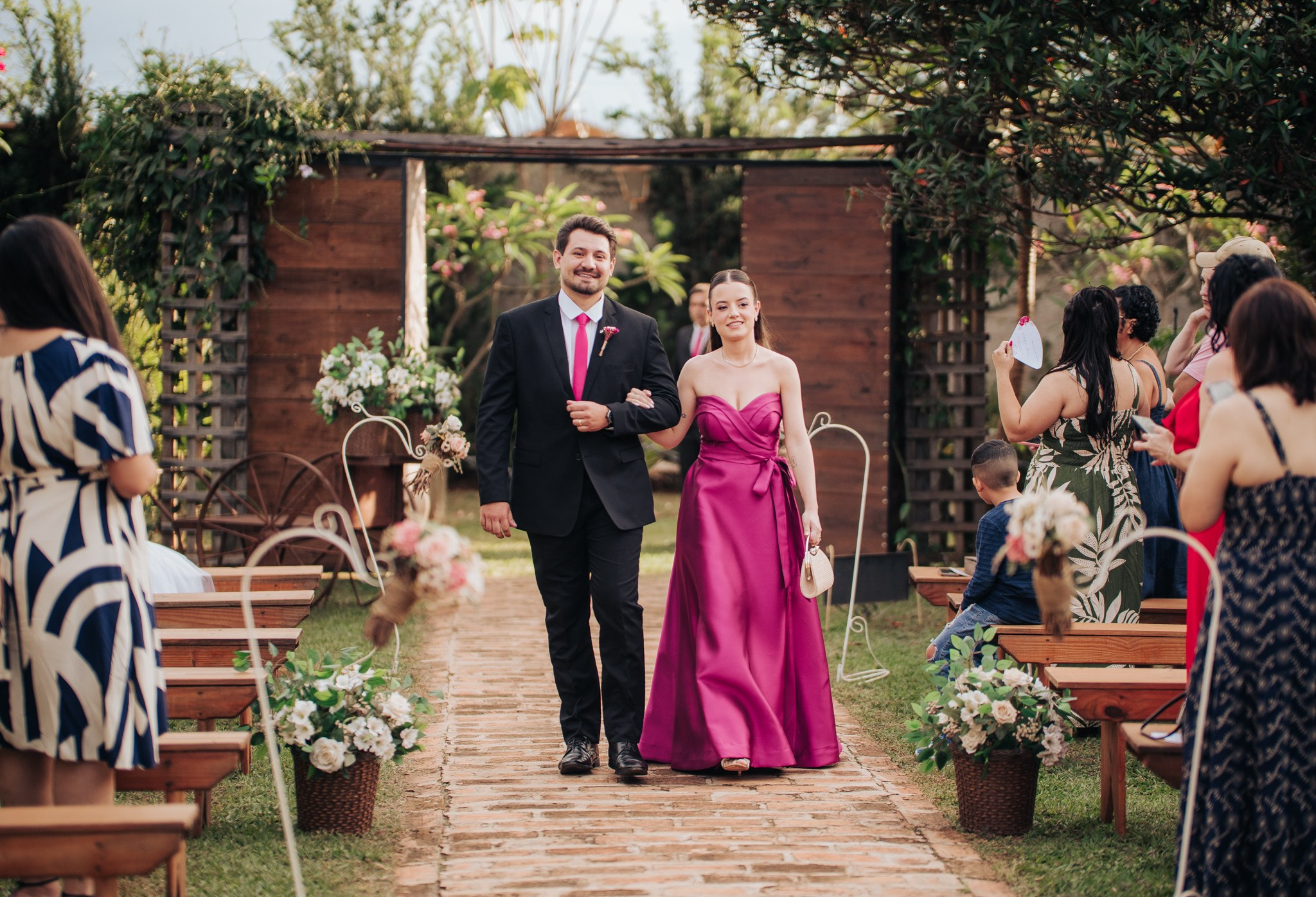 Nathallya & Antônio Marco — Vila Casali / Piratininga SP. Robson Colaço