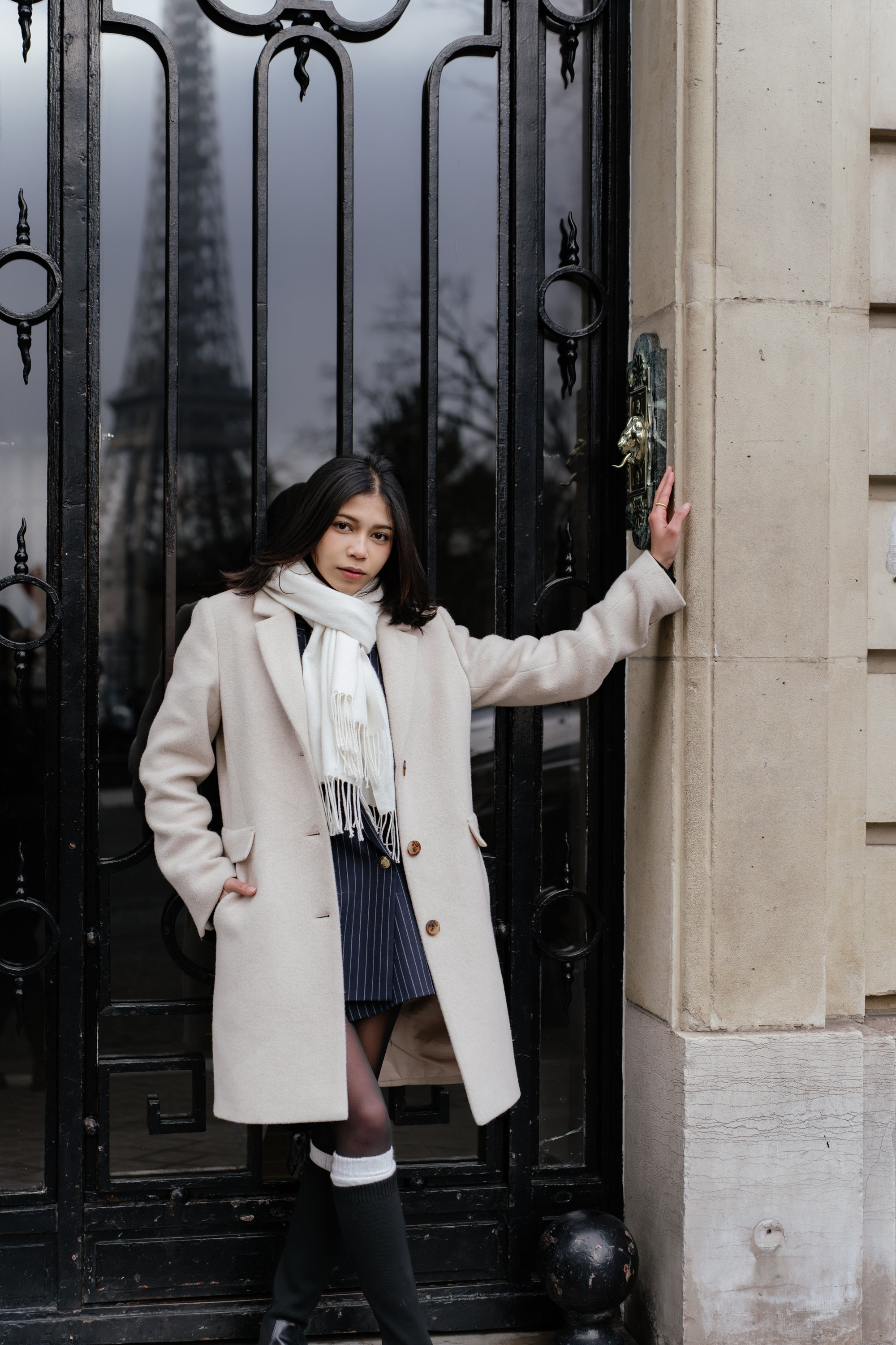 Solo Portrait Session: Louvre & Eiffel Tower. Paris Photographer & Videographer