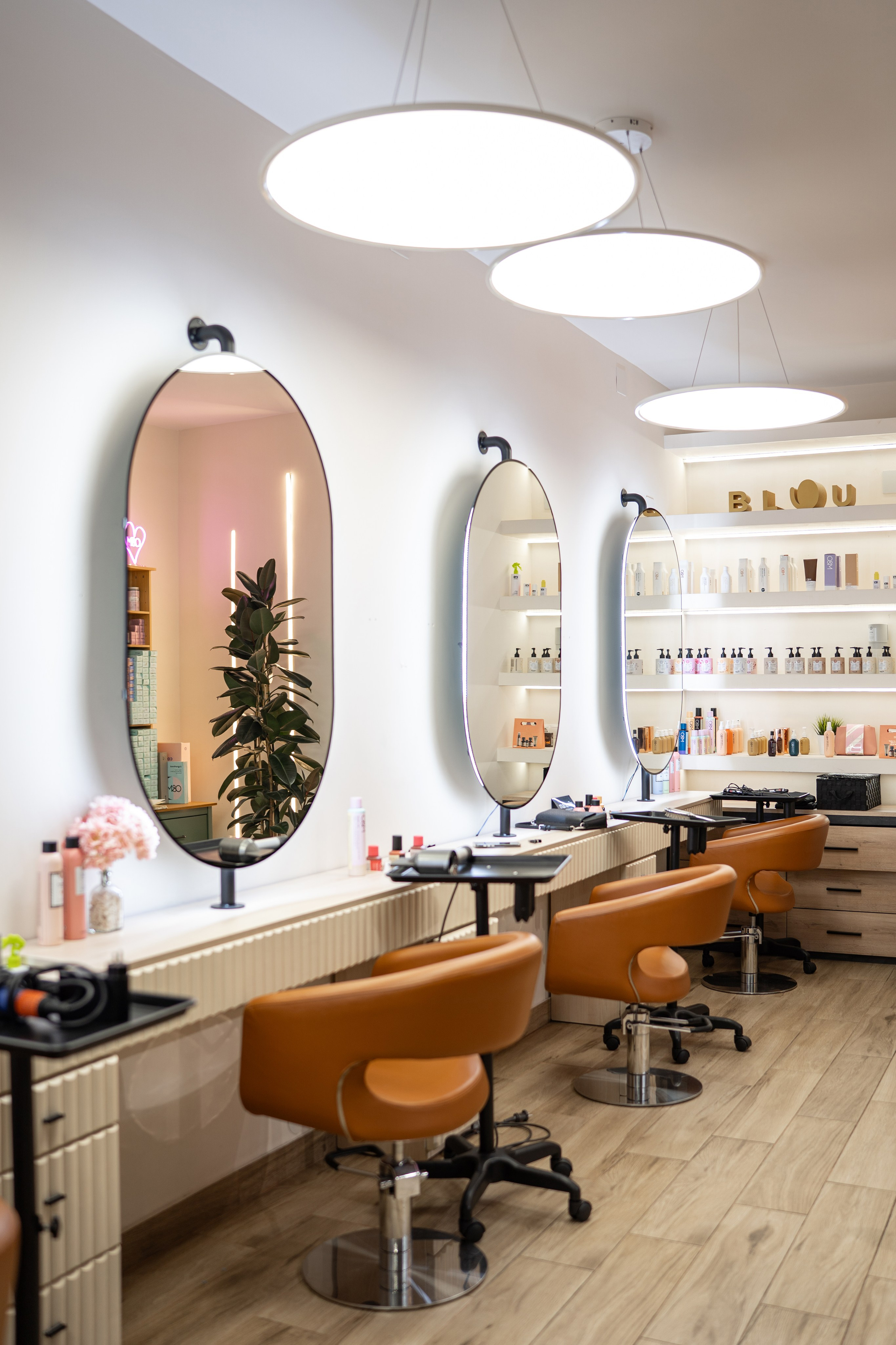 Content shooting for Salon BLOU. Fotógrafo en Madrid, España. Alyona Belyaninova