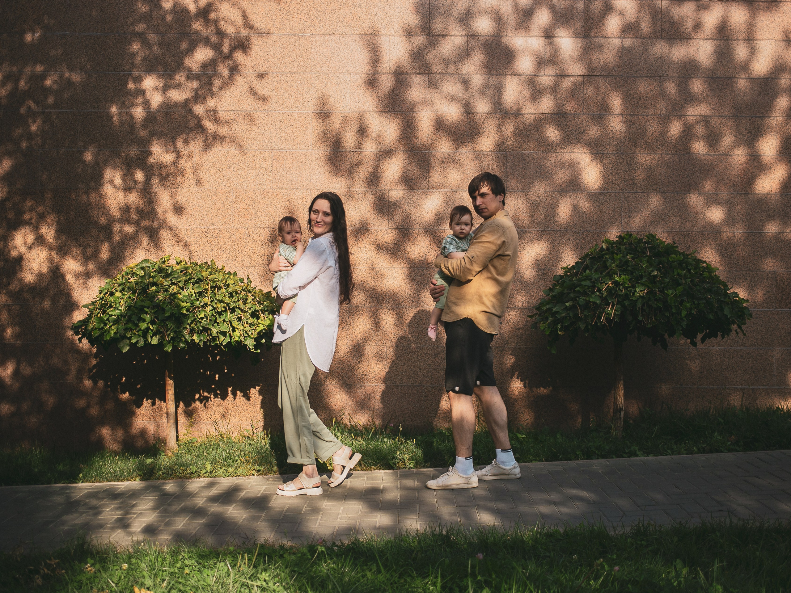 Twins girls. Индивидуальный и love story фотограф в Алматы Шарычева Ирина