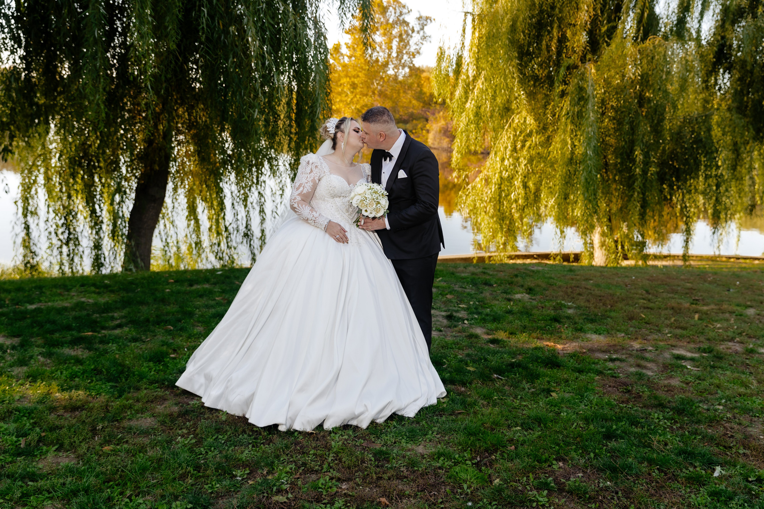 Gabriela & Alin - Trash The Dress - Palatul Mogoșoaia. Fotograf Profesionist Pitesti-Bucuresti| Mircea Seinea