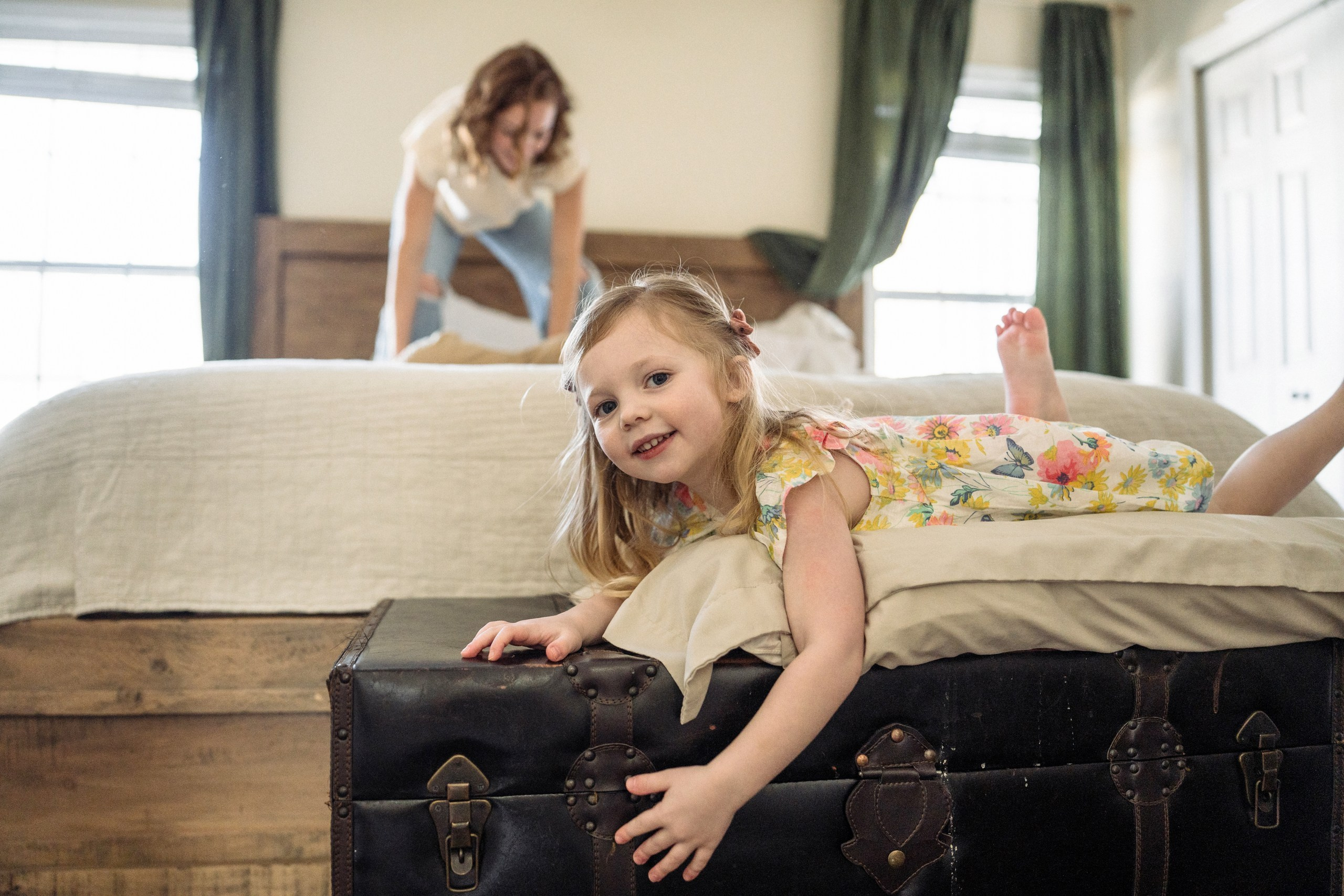 Kristin, Beau, Sonny. At home. Alisa Tant — Family and newborn photographer Bucks County, Montgomery county, Philadelphia, NJ