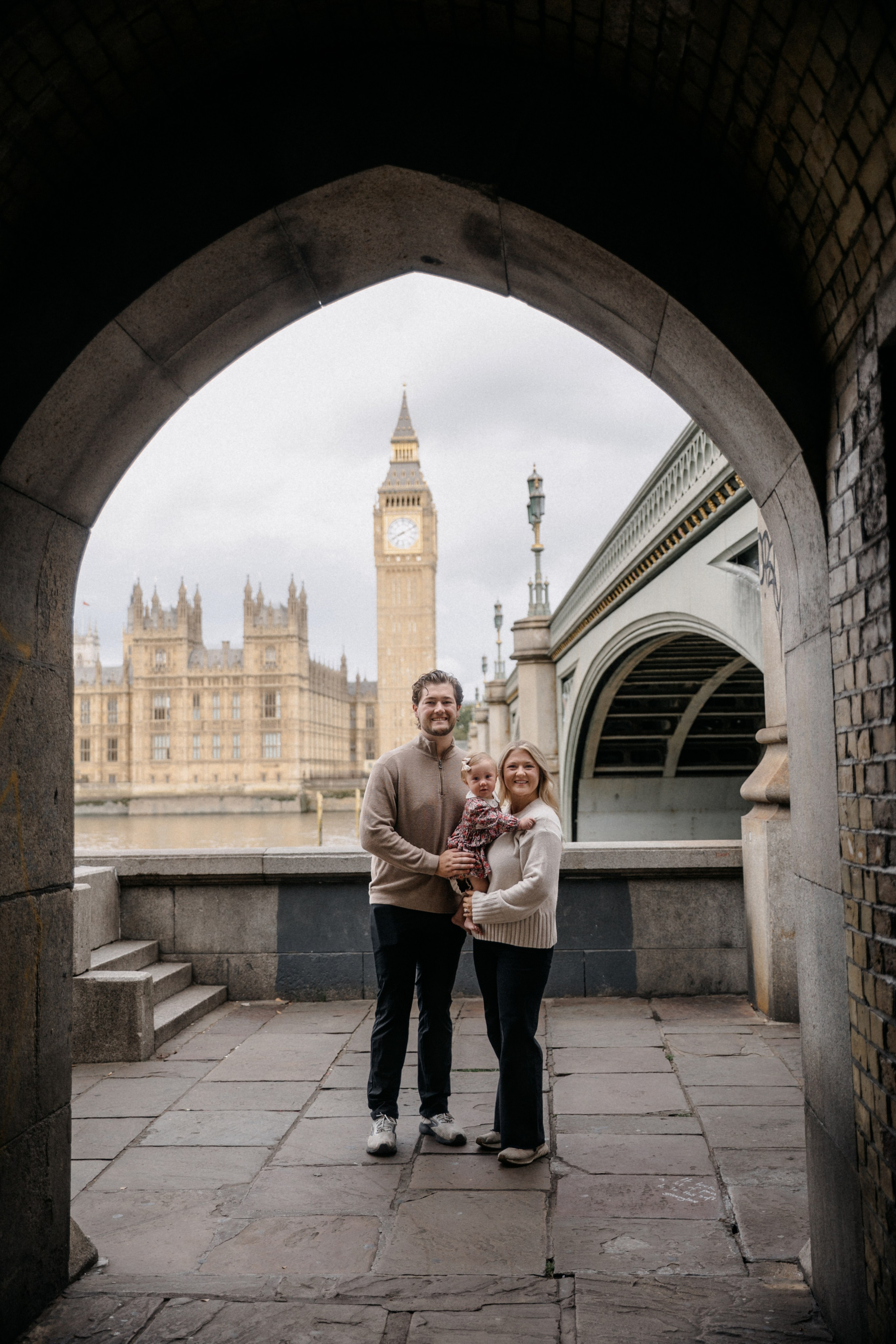 Family Photoshoot at Westminster. LondonPhotoStory — Vacation Photographer in London