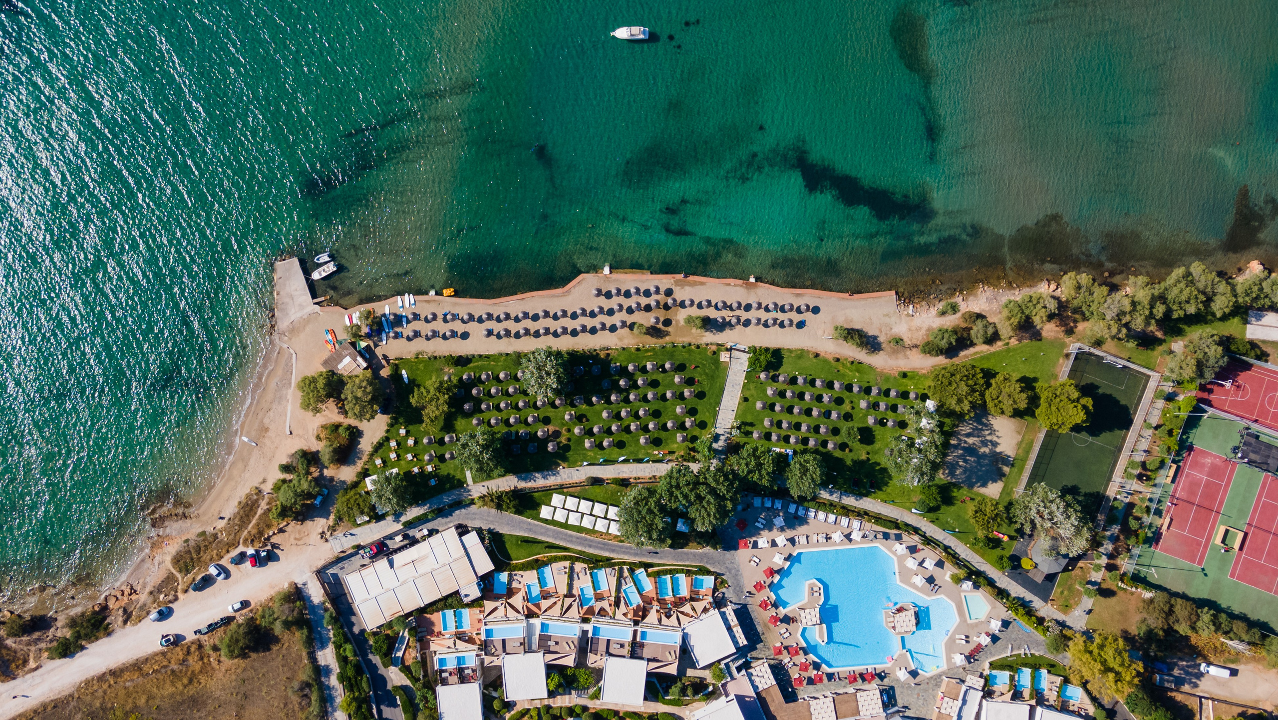 Ashstrom-Greece. AMIR BUCHNIK PHOTOGRAPHER