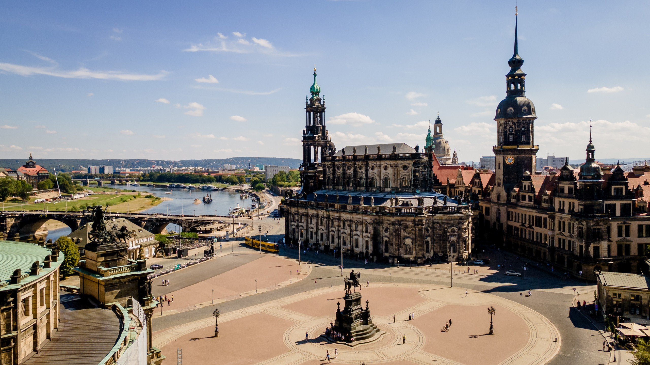 Johanneshof, Prague. AMIR BUCHNIK PHOTOGRAPHER