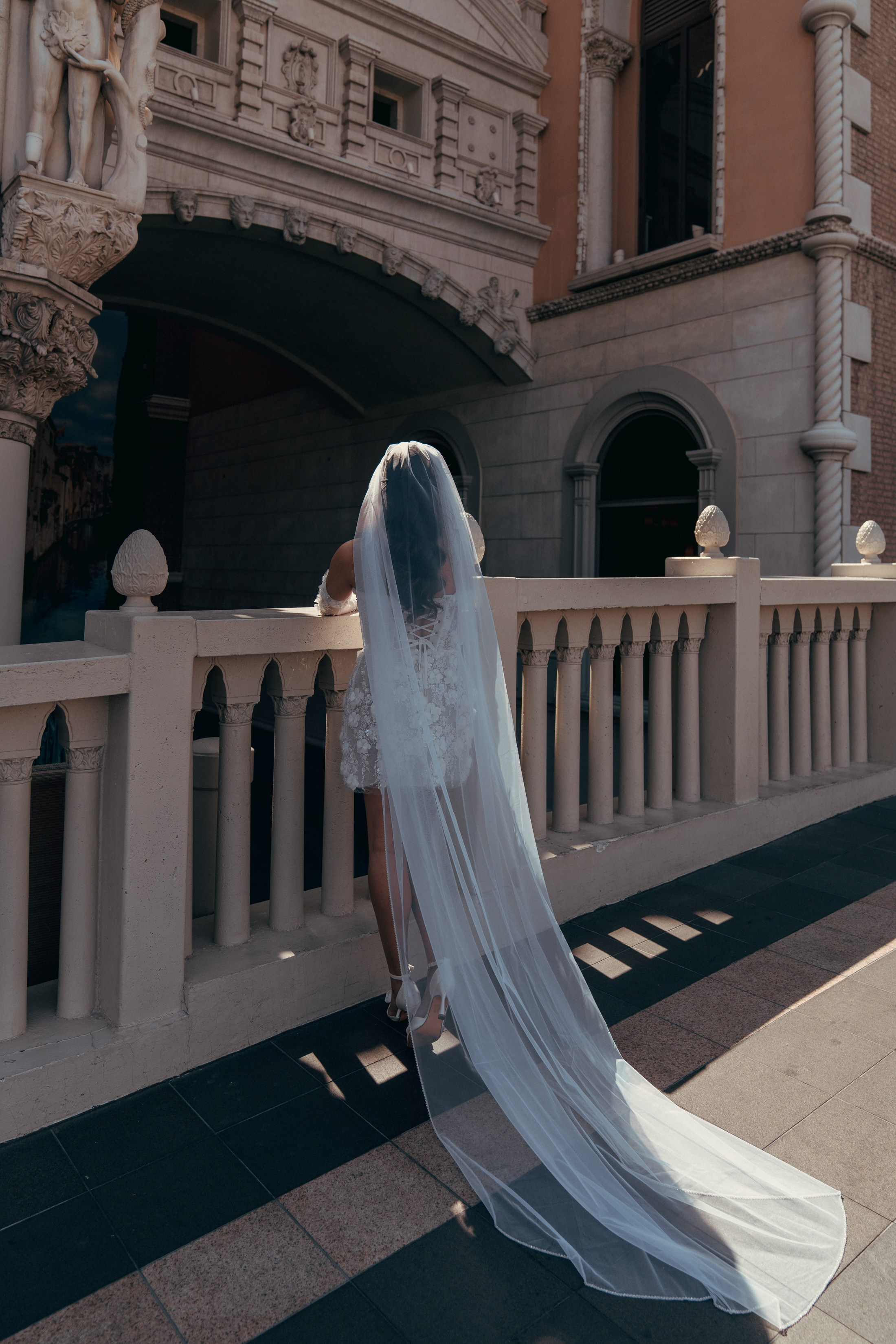 Sara&John. Wedding & elopement photographer Viktoriya Kravtsov. Las Vegas