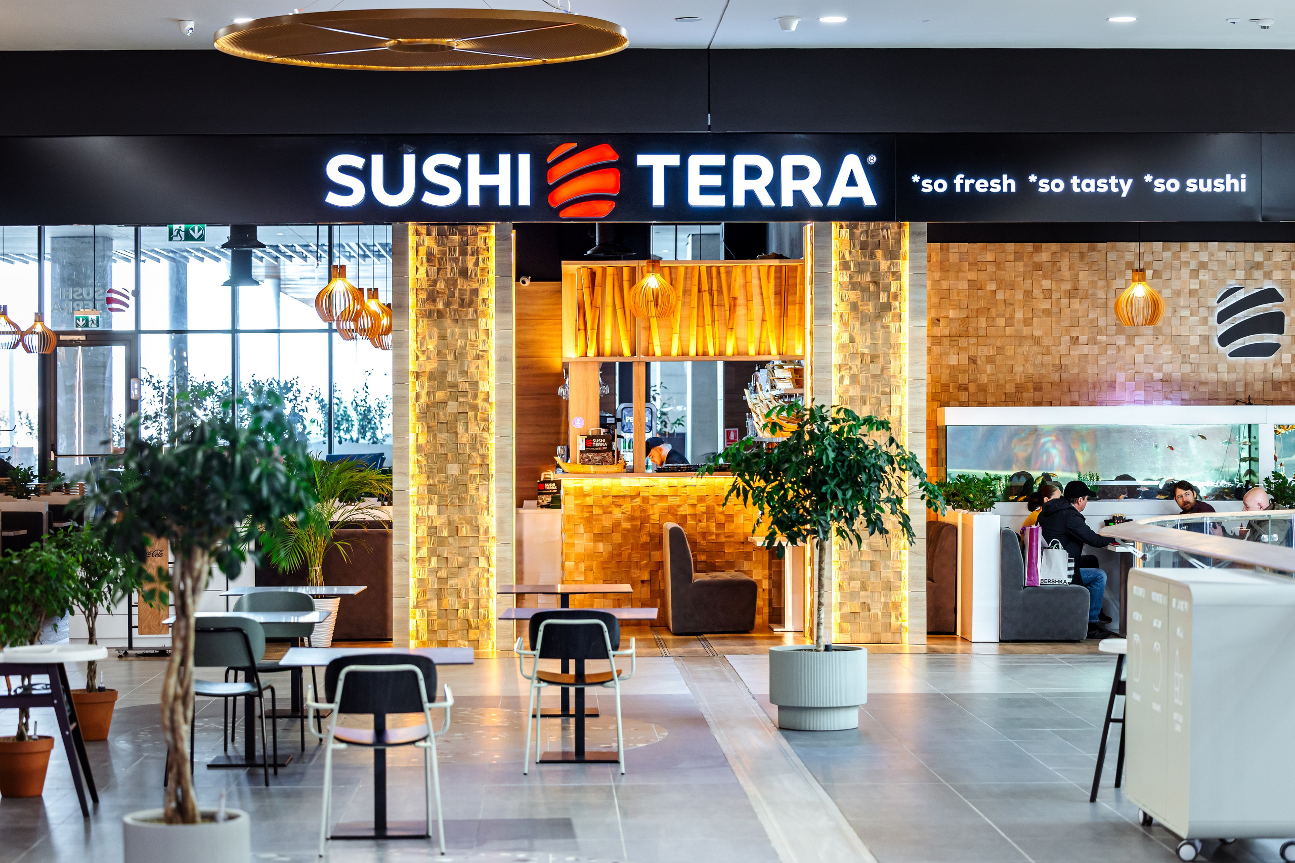 Sushi Terra. Marius Ciocan