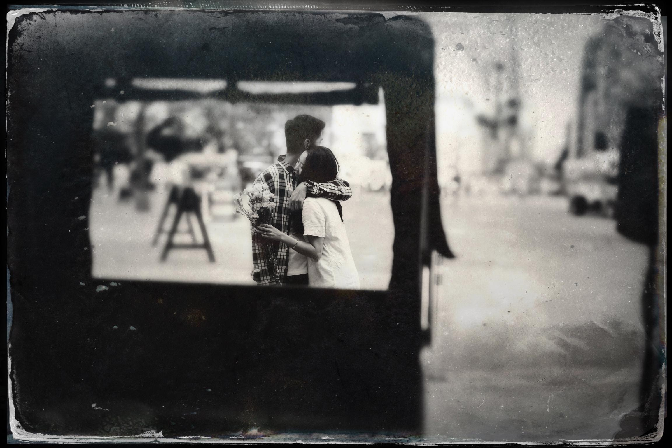 Jia and Lienne —Central Park-- Shoot on a Sony A1 + Photoshop editing. Emin Kuliyev — Award-Winning Wedding Photojournalist NYC & USA | Best Wedding Photographer Known for Candid, Timeless Moments