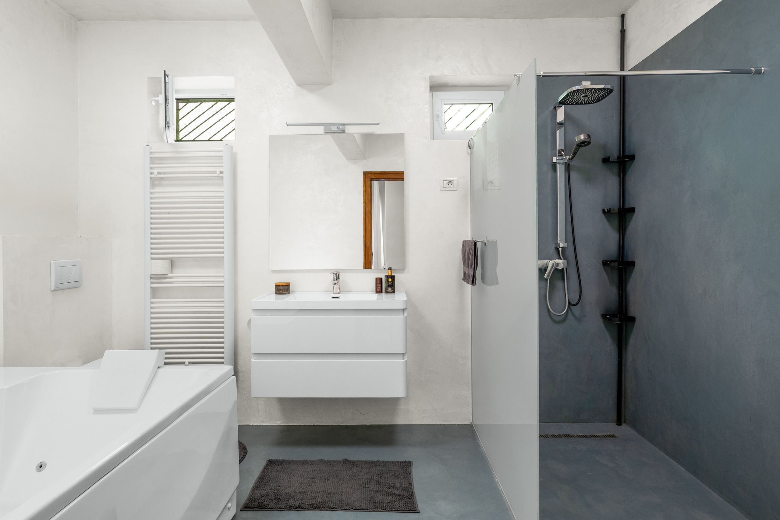 INTERIOR - REALESTATE. Samuel Ciobanu