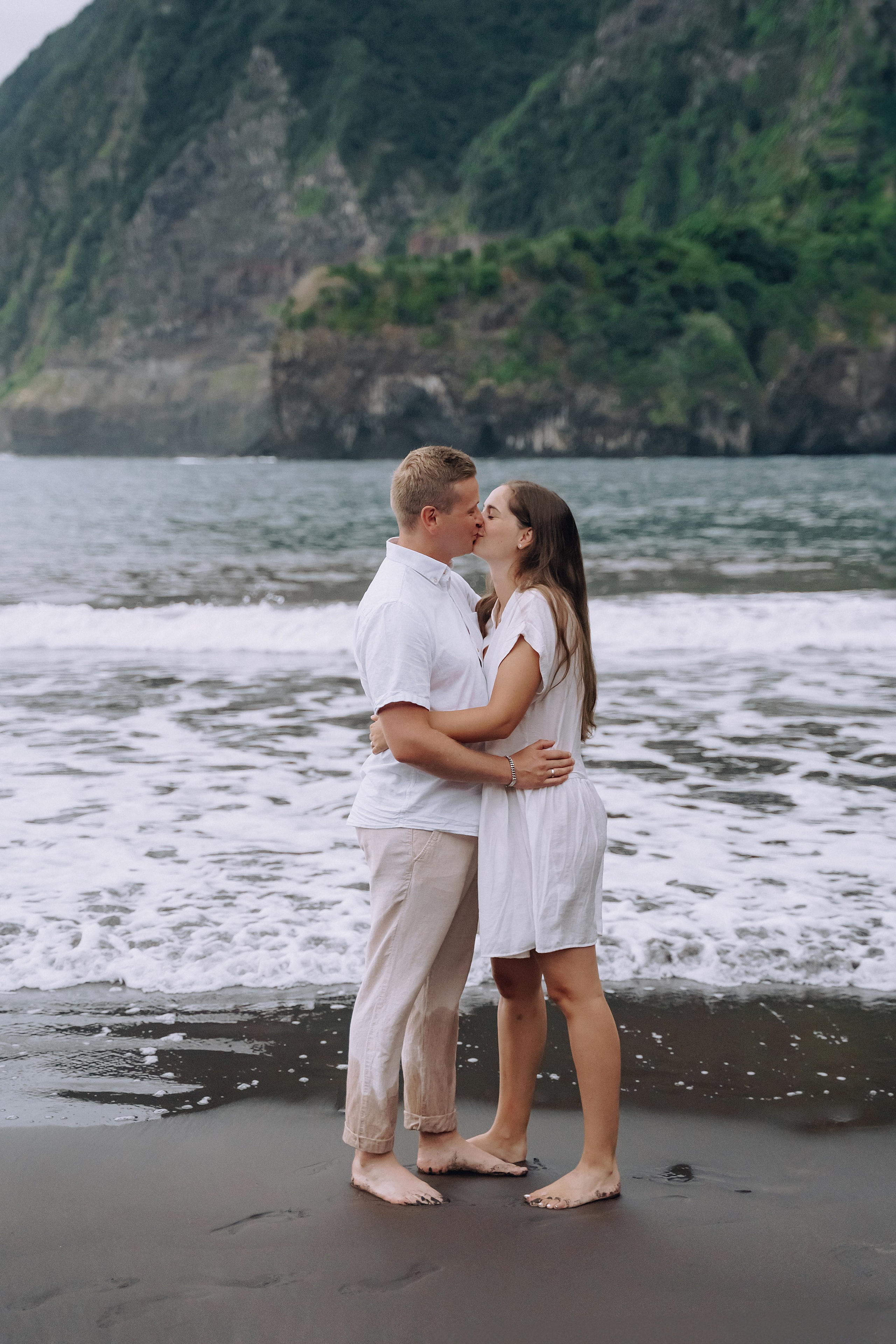 Maternity Photoshoot Anna & Chris | Seixal Beach Morning | Madeira Photographer. Your photographer in Madeira