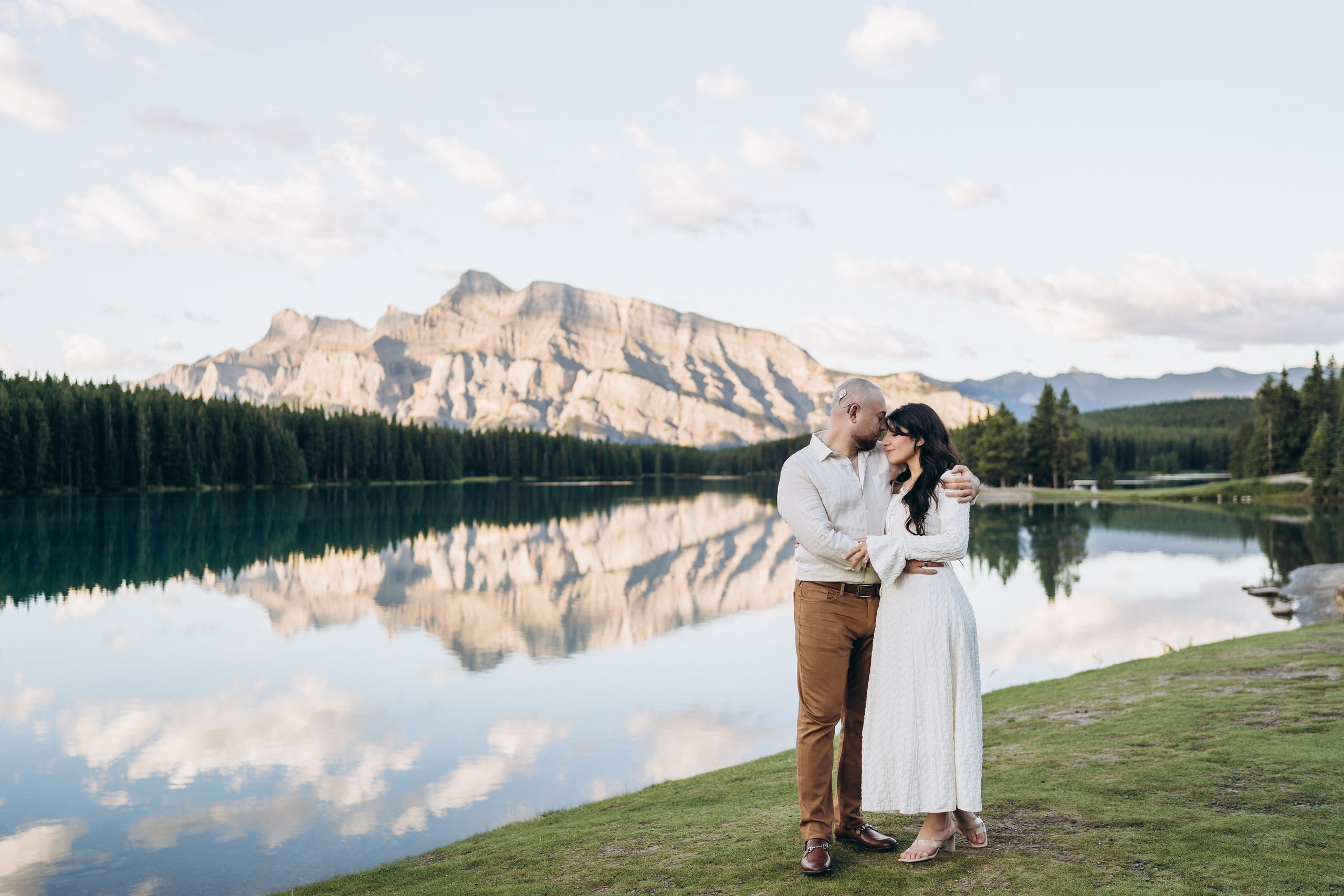 Hanan & Barra. Calgary Wedding & Lifestyle Photographer — Yevhen Polishchuk