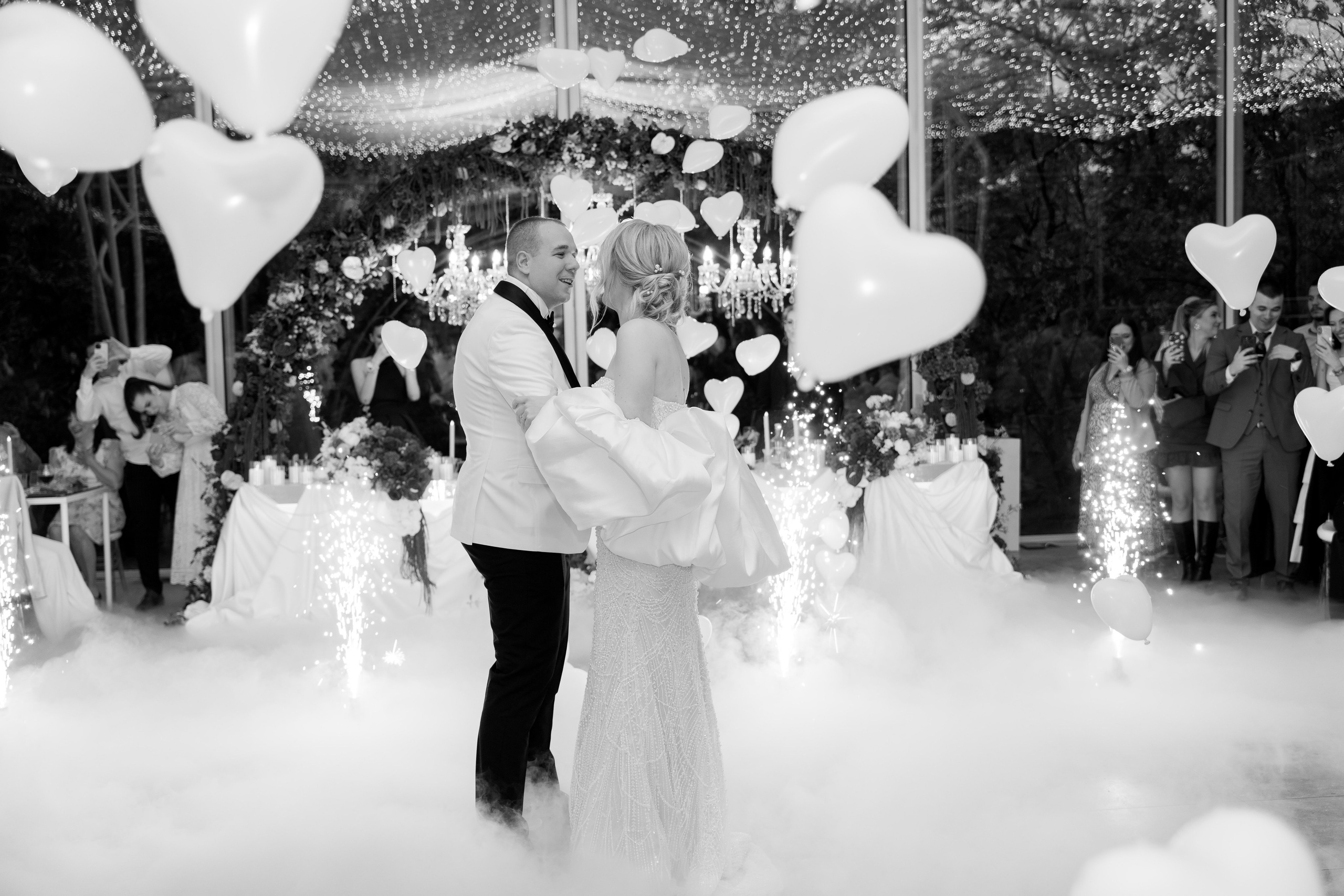 S&J | Timeless Frames at Hotel Moskva. Black Sheep Produkcija| Wedding Photography and Wedding Films, based in Kragujevac, Europe / Fotograf i videograf, Kragujevac, Srbija