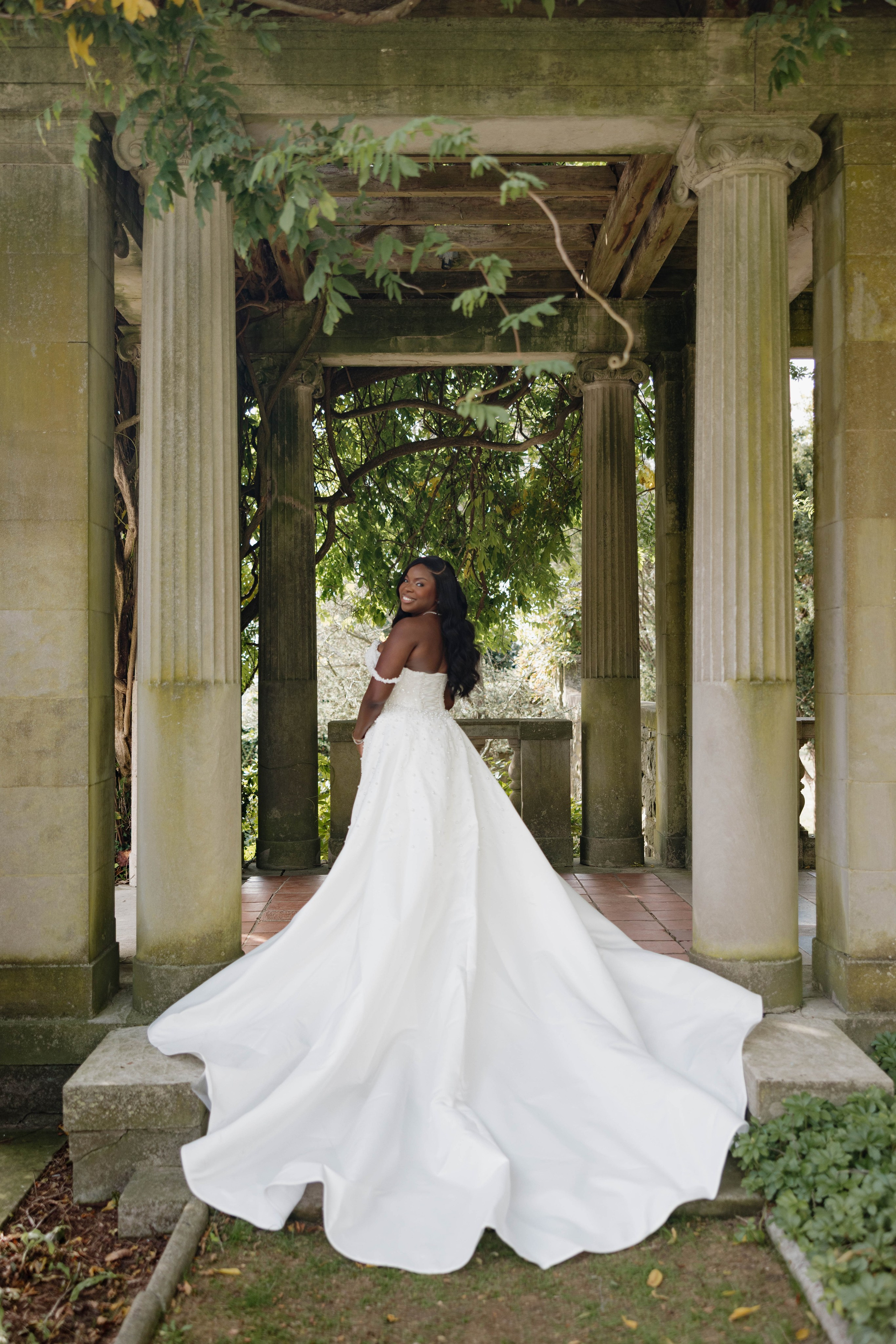 Yung & Cynia — Eolia Mansion Wedding. Rhode Island Wedding Photographer Tati Simpson