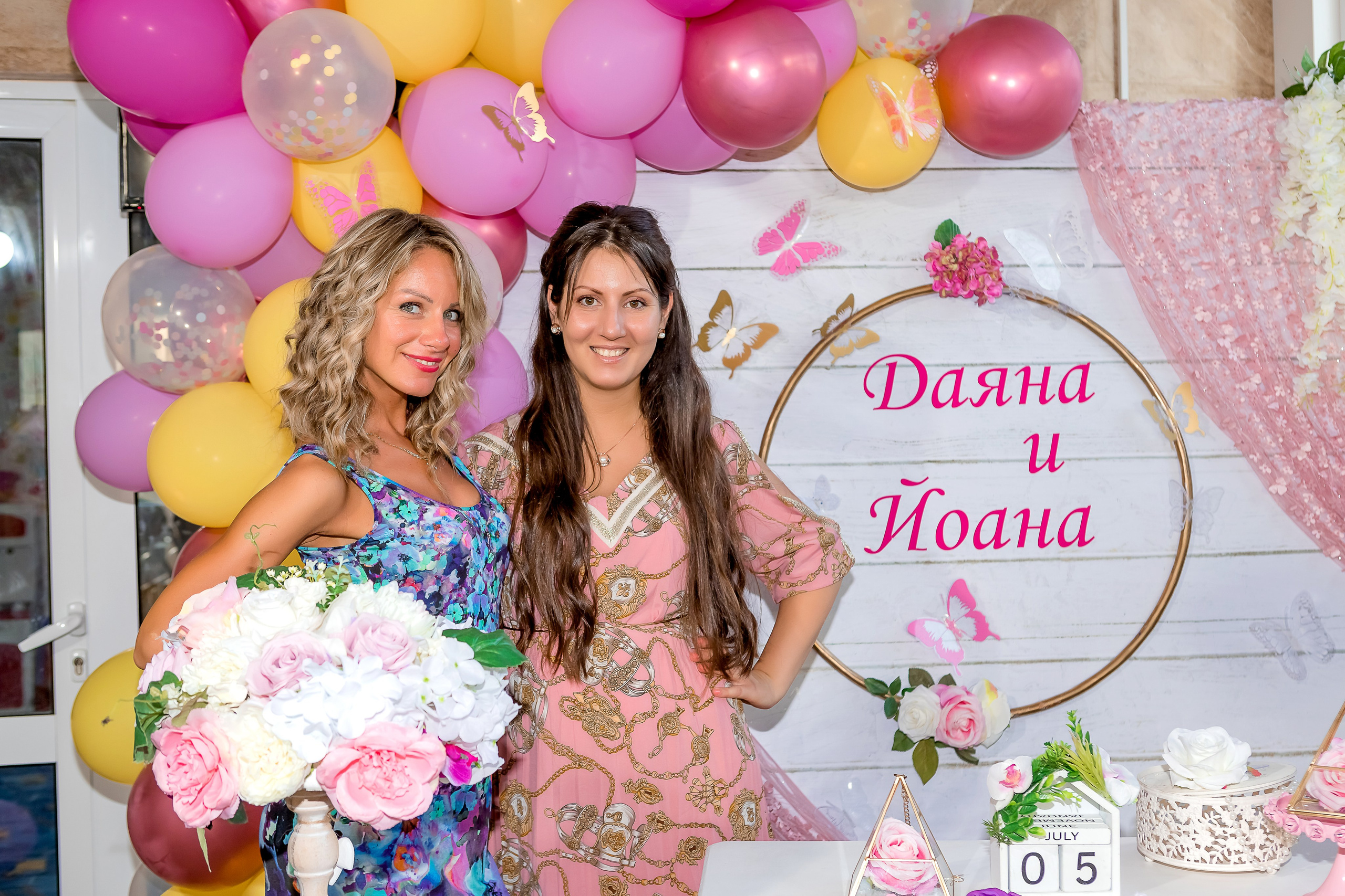 Чрстит Първи Рожден Ден. Фотограф Ирина Йотова