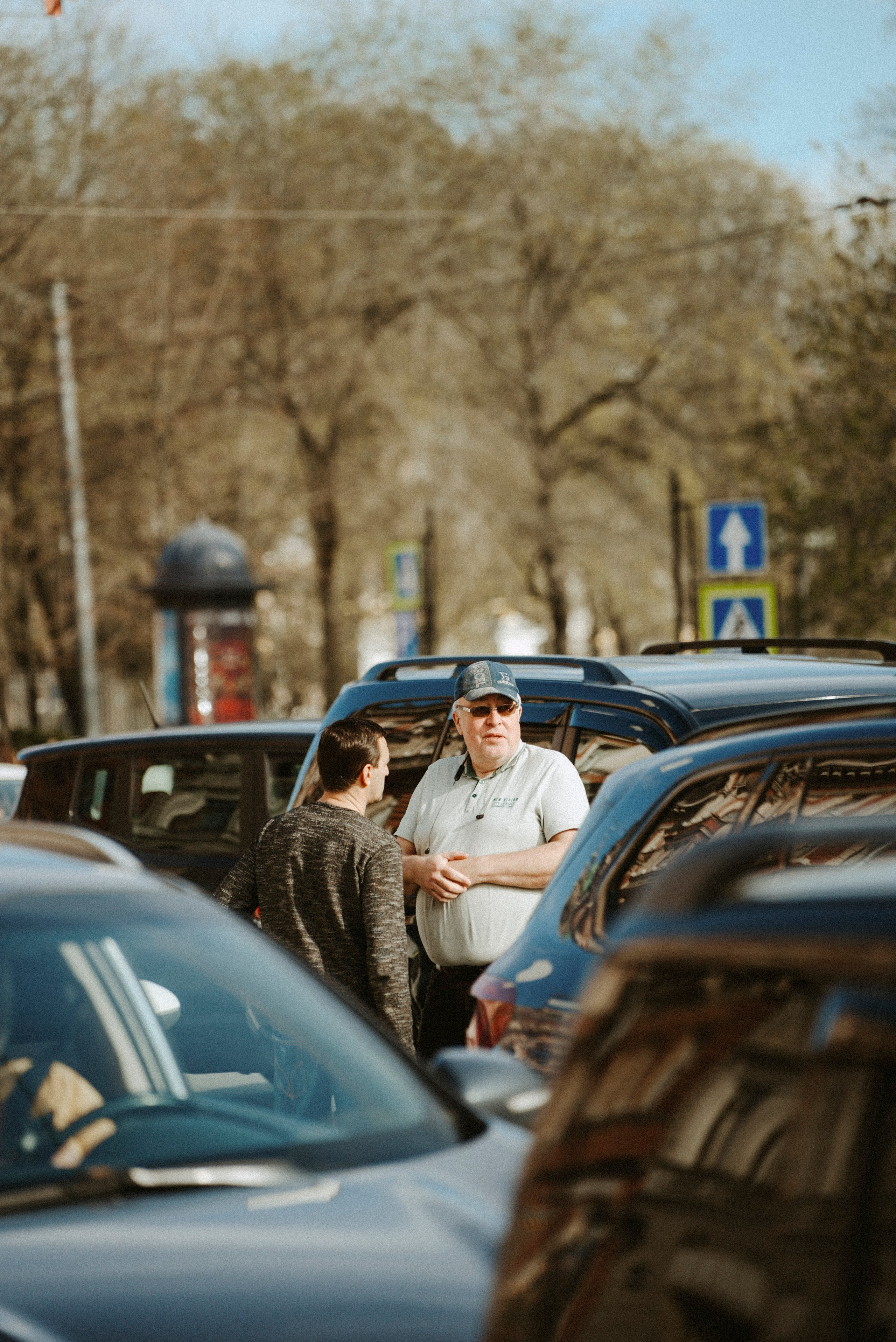 2025. Стрит-фотография, полная абсурда, идиотизма и красоты