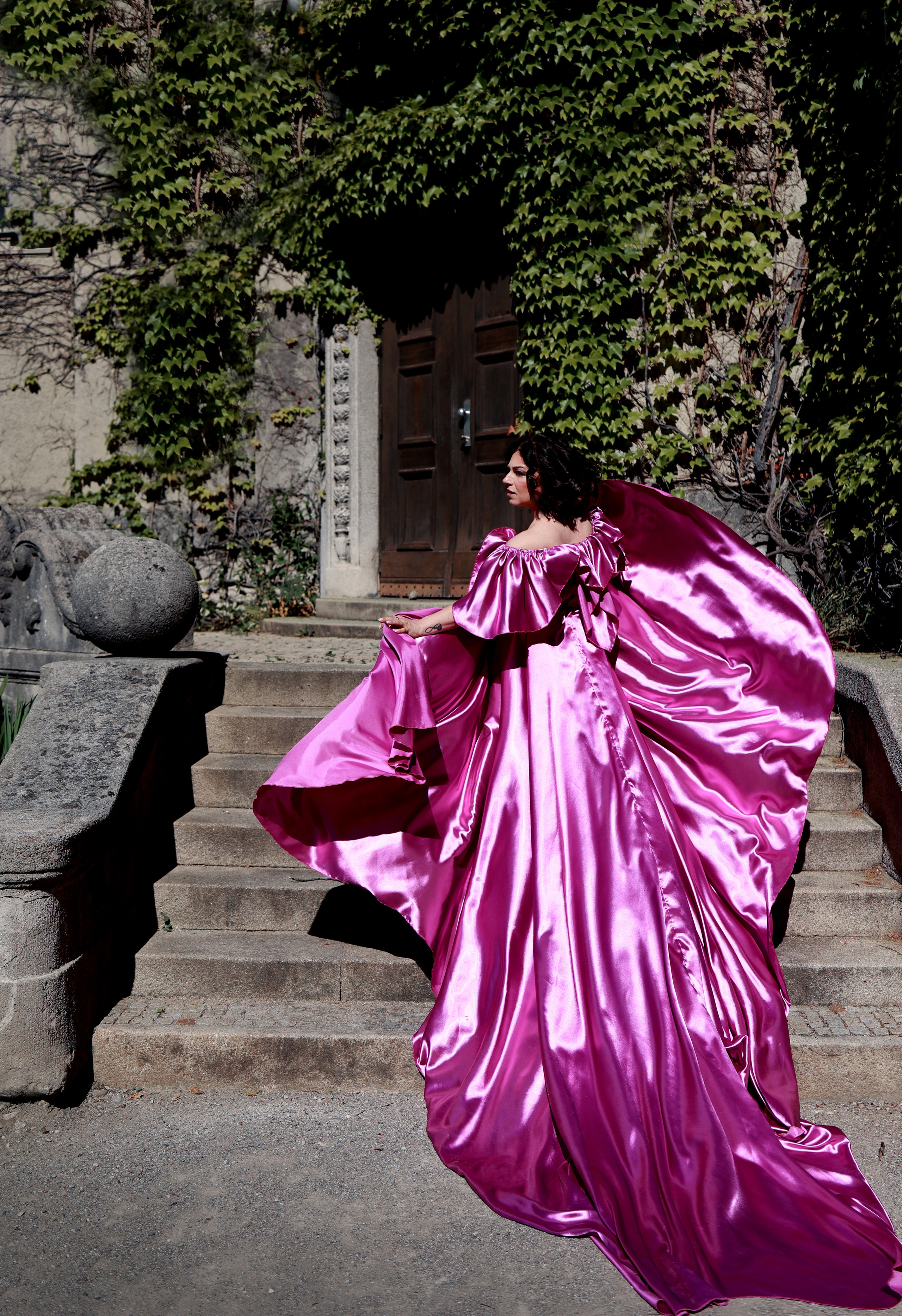 Long dresses shooting. Photographer in Munich
