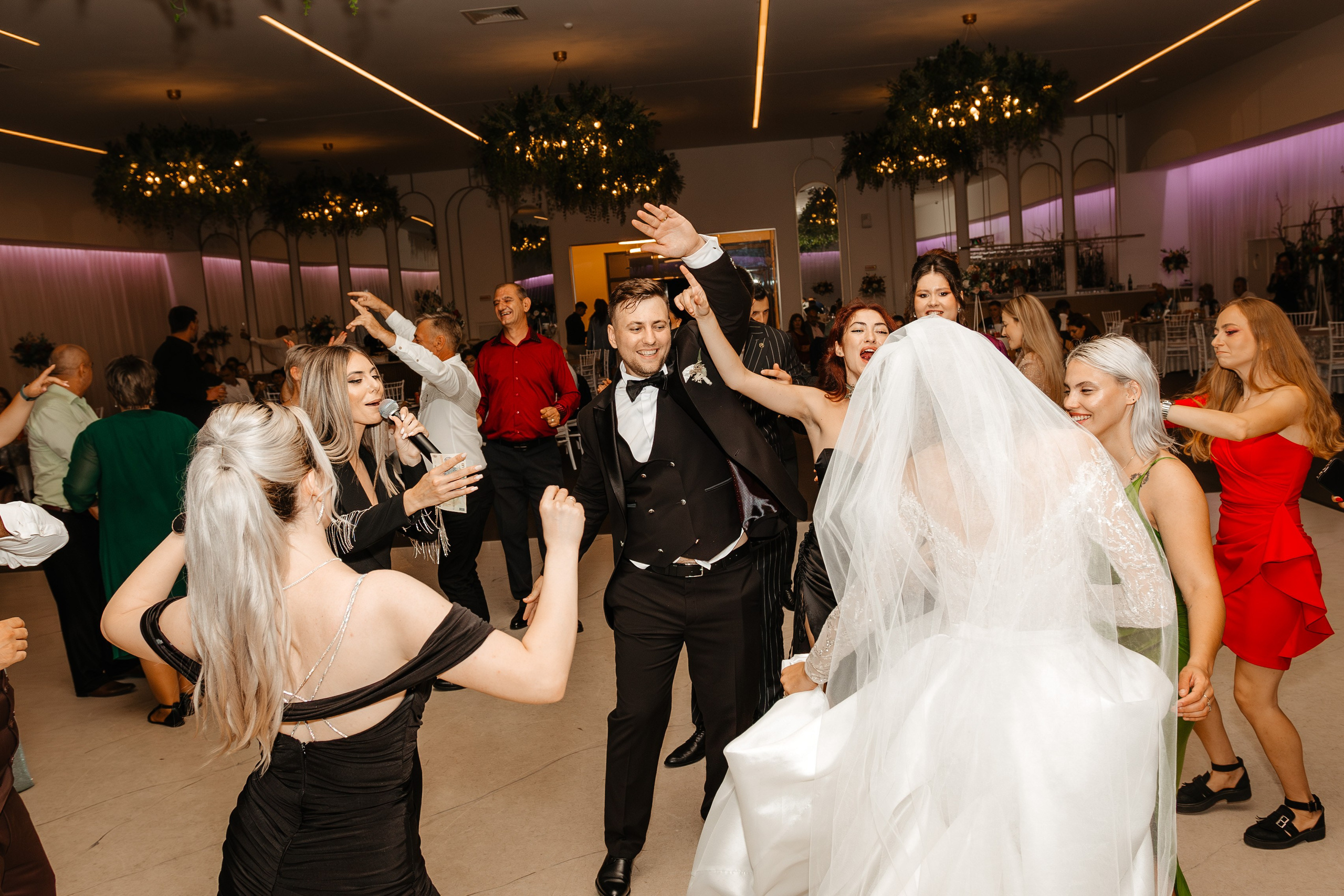 Cristina si Cristian. Ionut Brehuescu — Fotograf