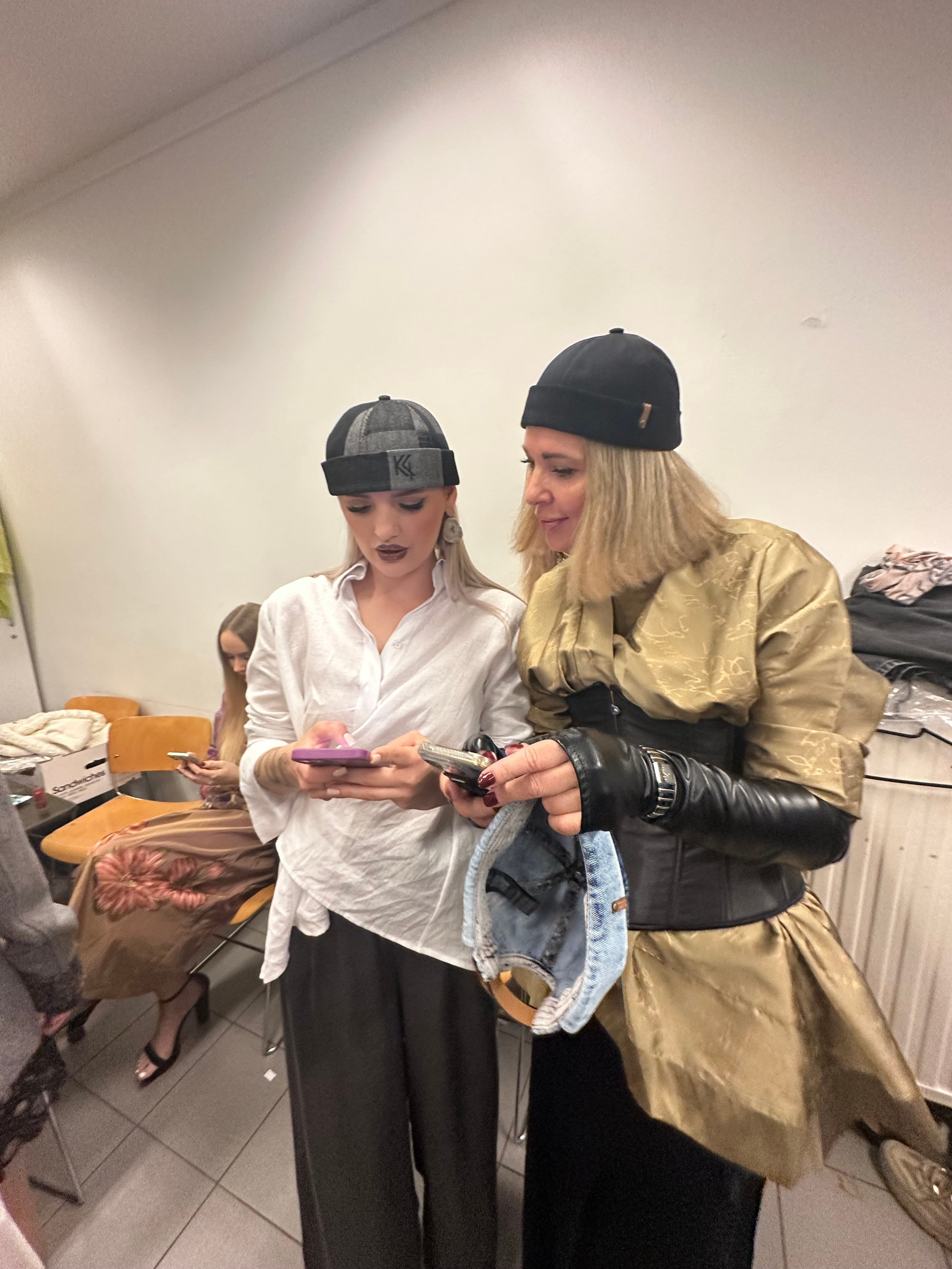 POP UP STORE ANTWERPEN. Lms-mode.com