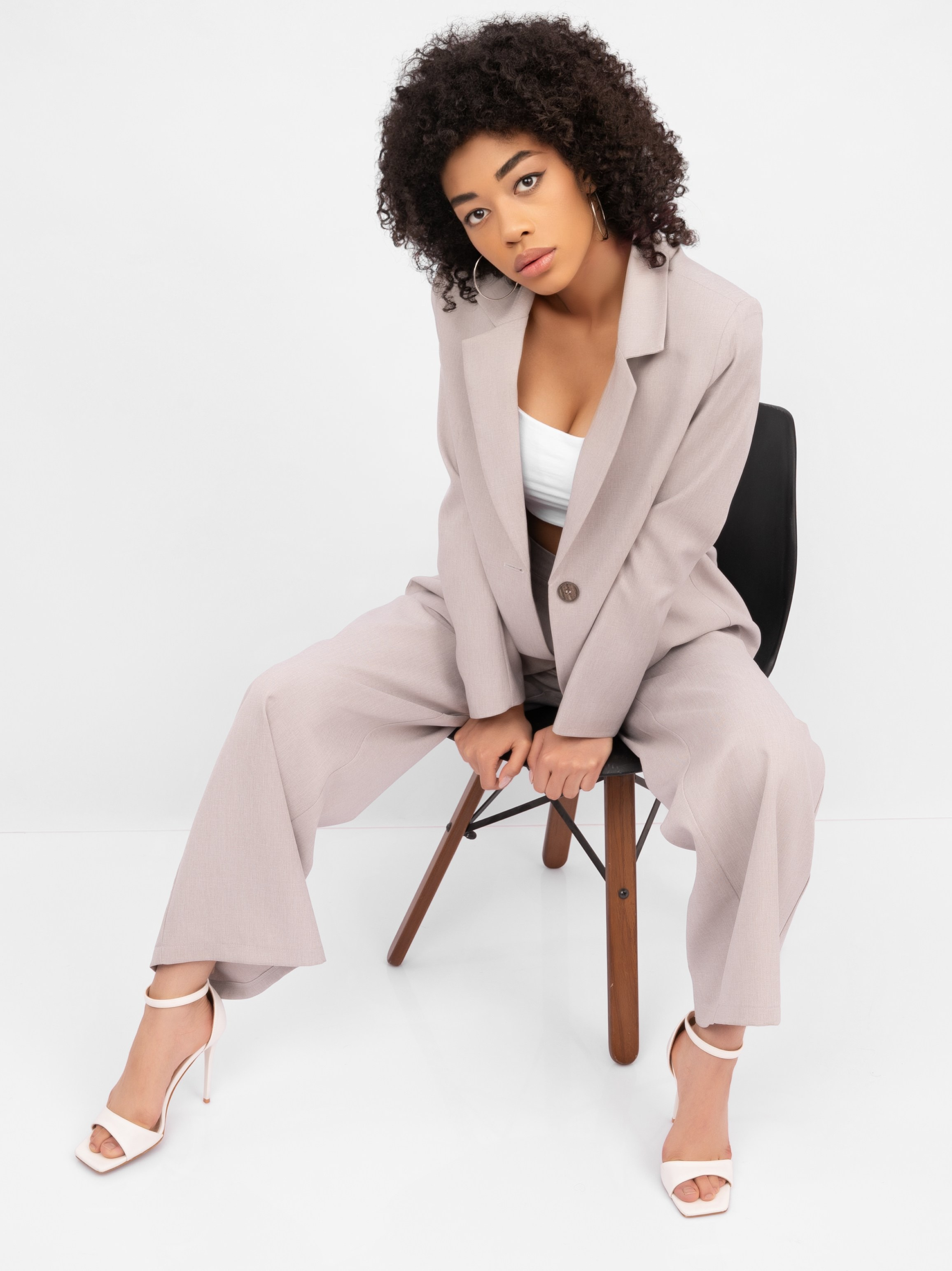 Мая 170 40-42. ProFoto