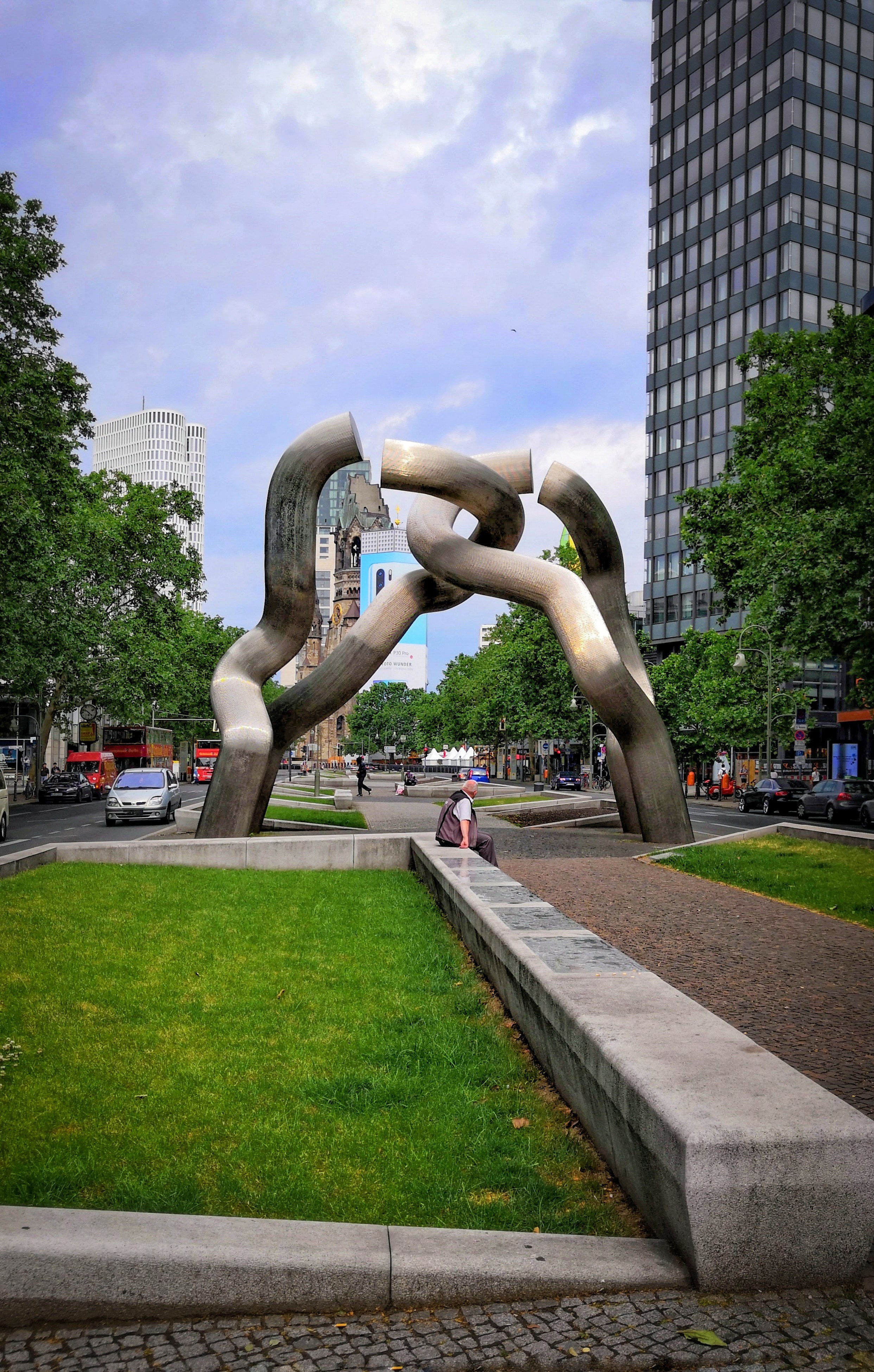 Berlin and photo walk with my angle of view. Victoria Fedoseenko. Photographer from Serbia