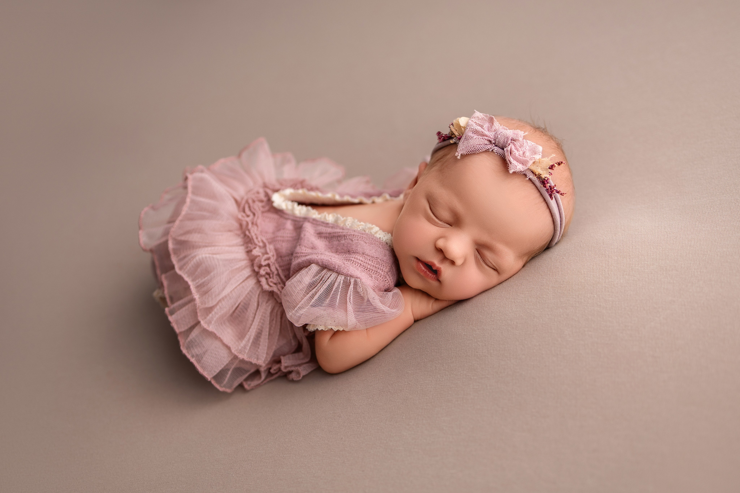 Neugeborene. Neugeborene- Schwangerschaft- und Kinder Fotografin in Lehre
