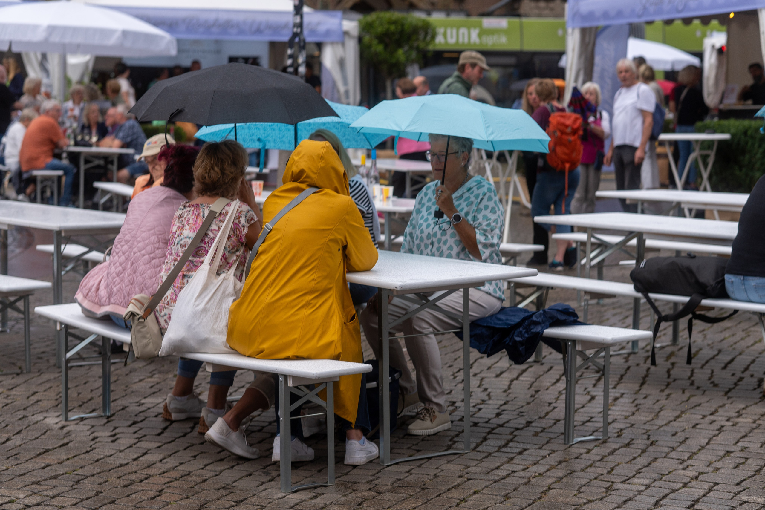 A little bit of street in Bremen #3. URBANSTREETFILES.ART